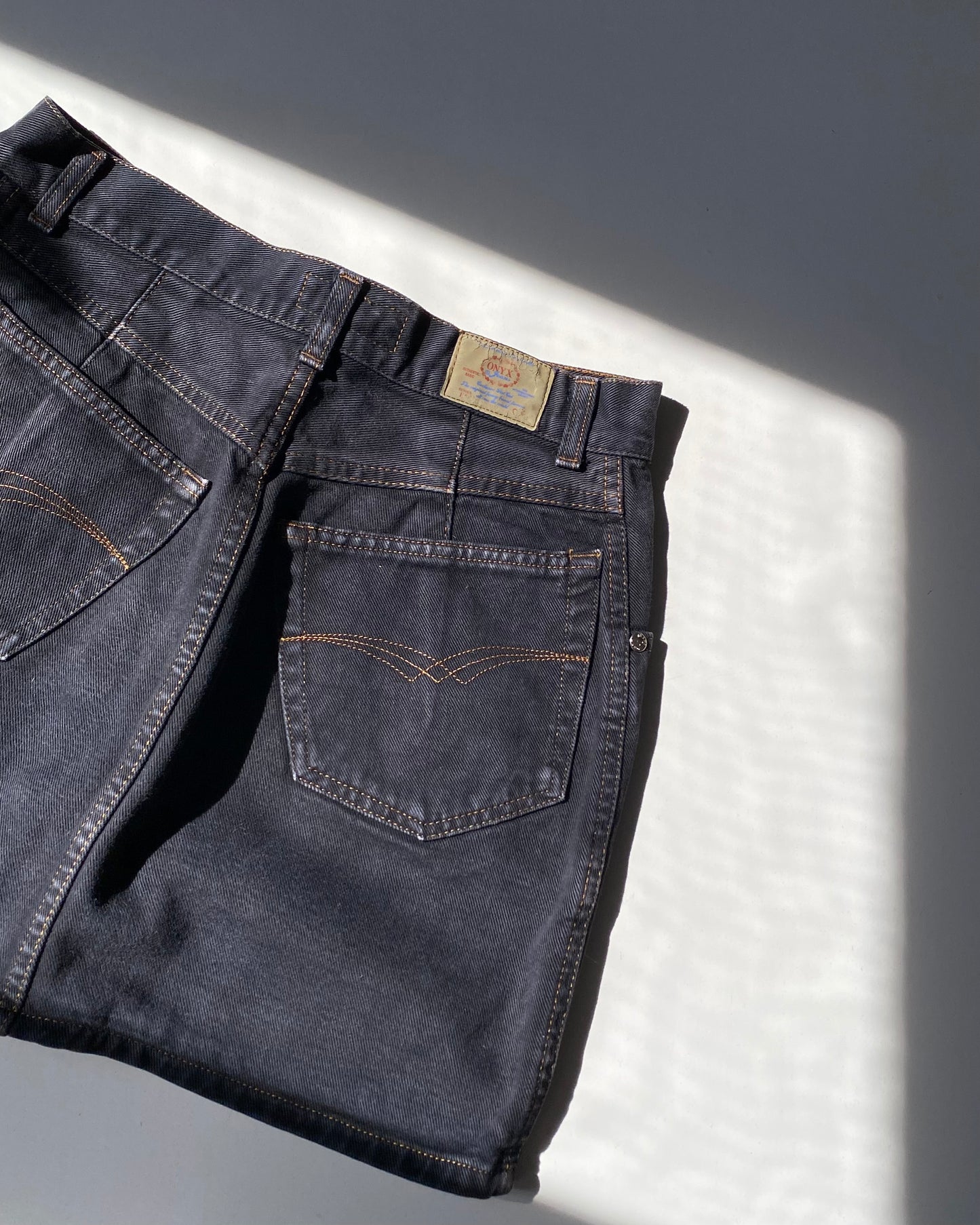 00s buttoned denim skirt