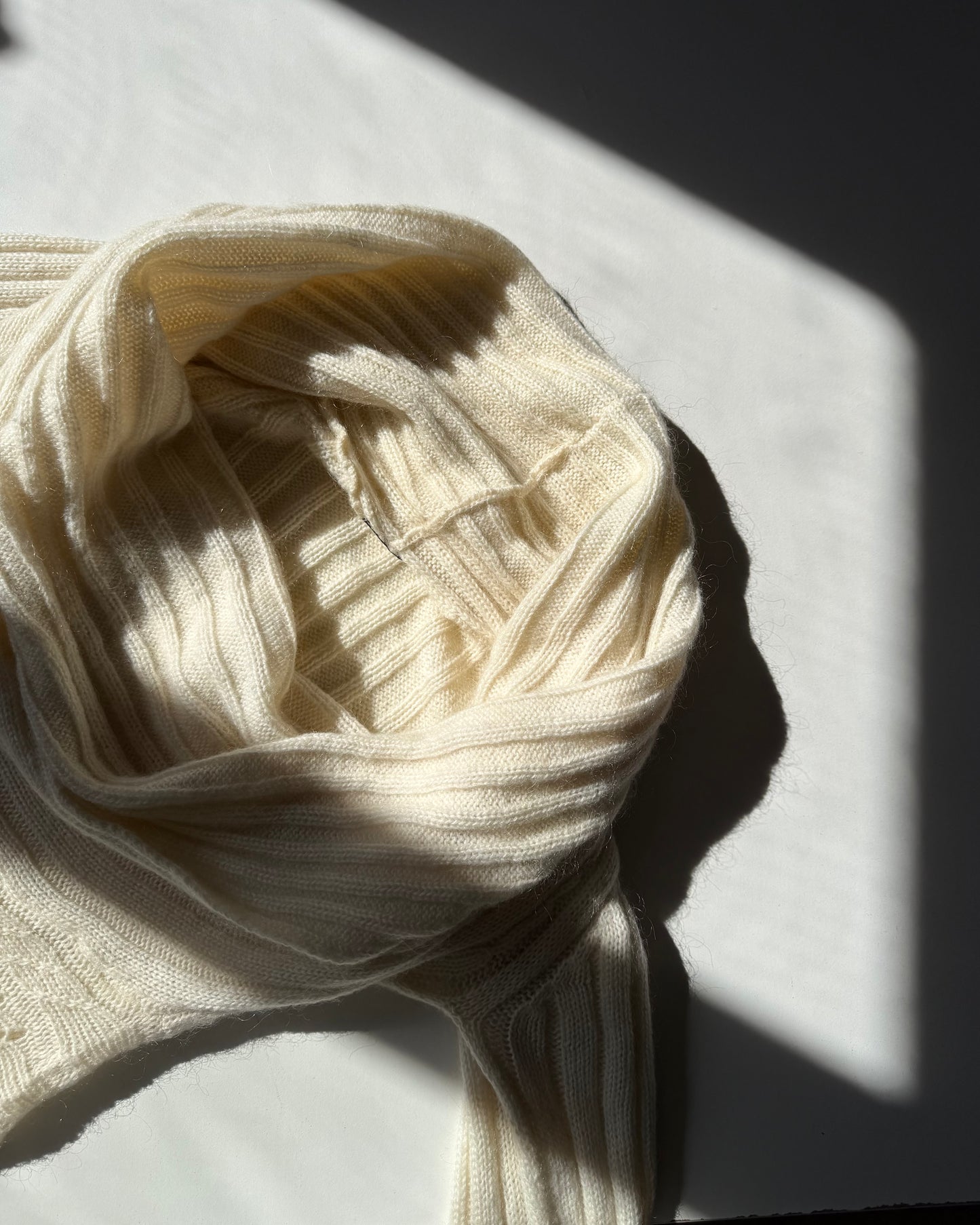 Off the shoulderd knit dress