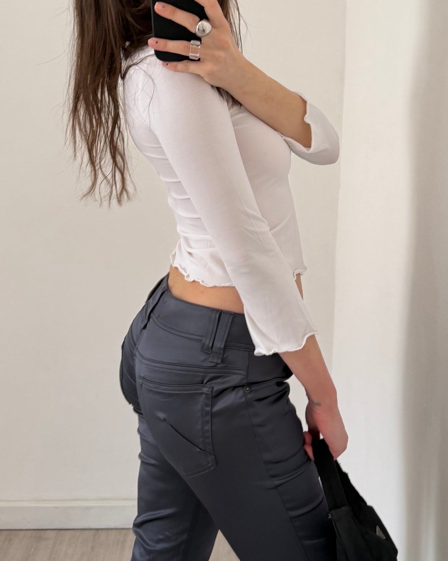 Cut-out stretchy top