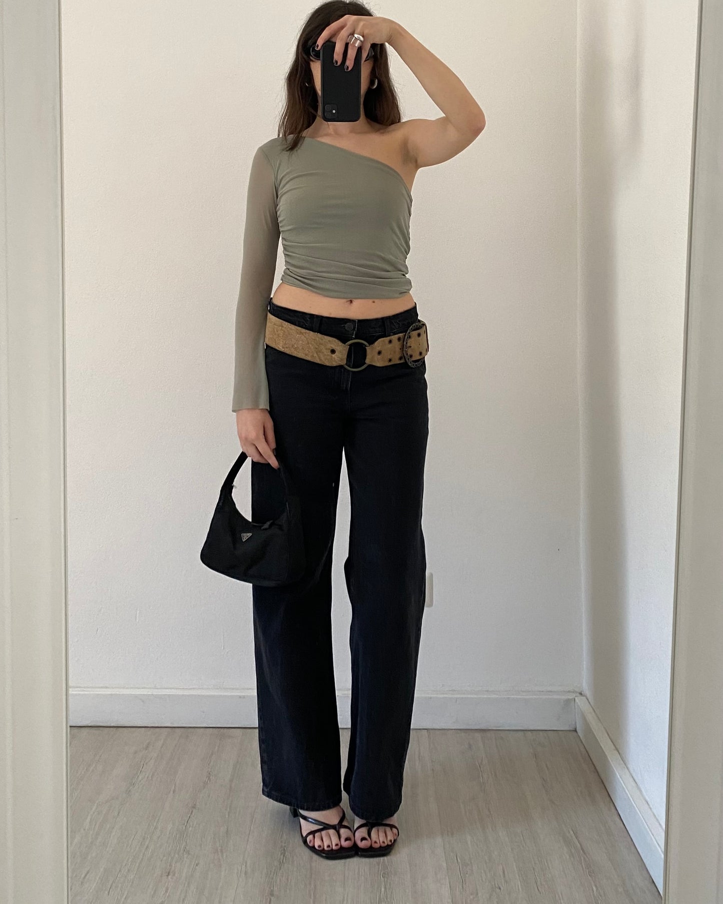 00s one shoulder top