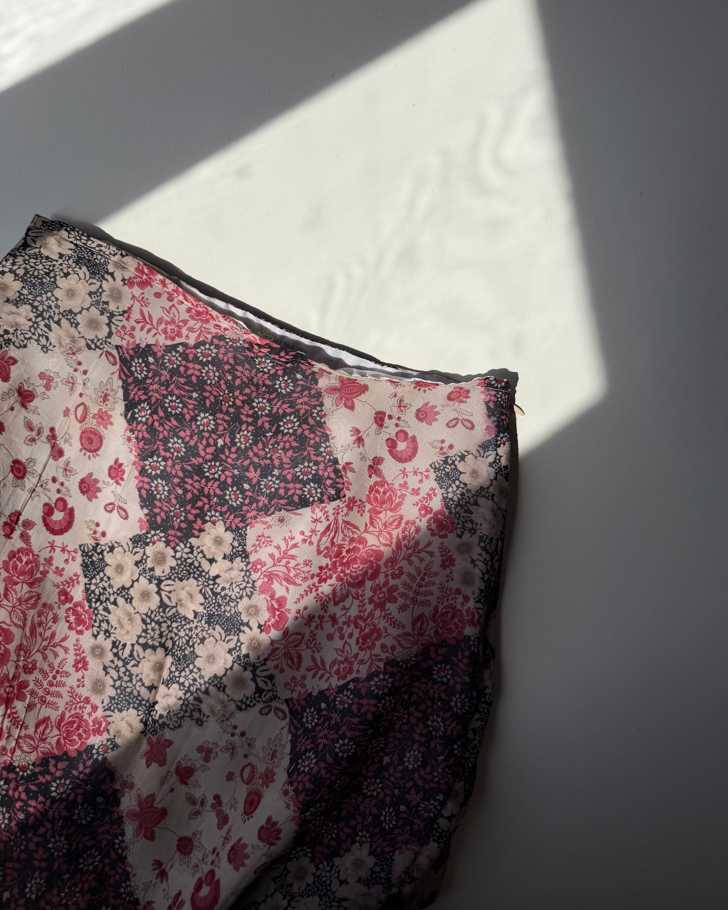 Asymmetric printed midi skirt