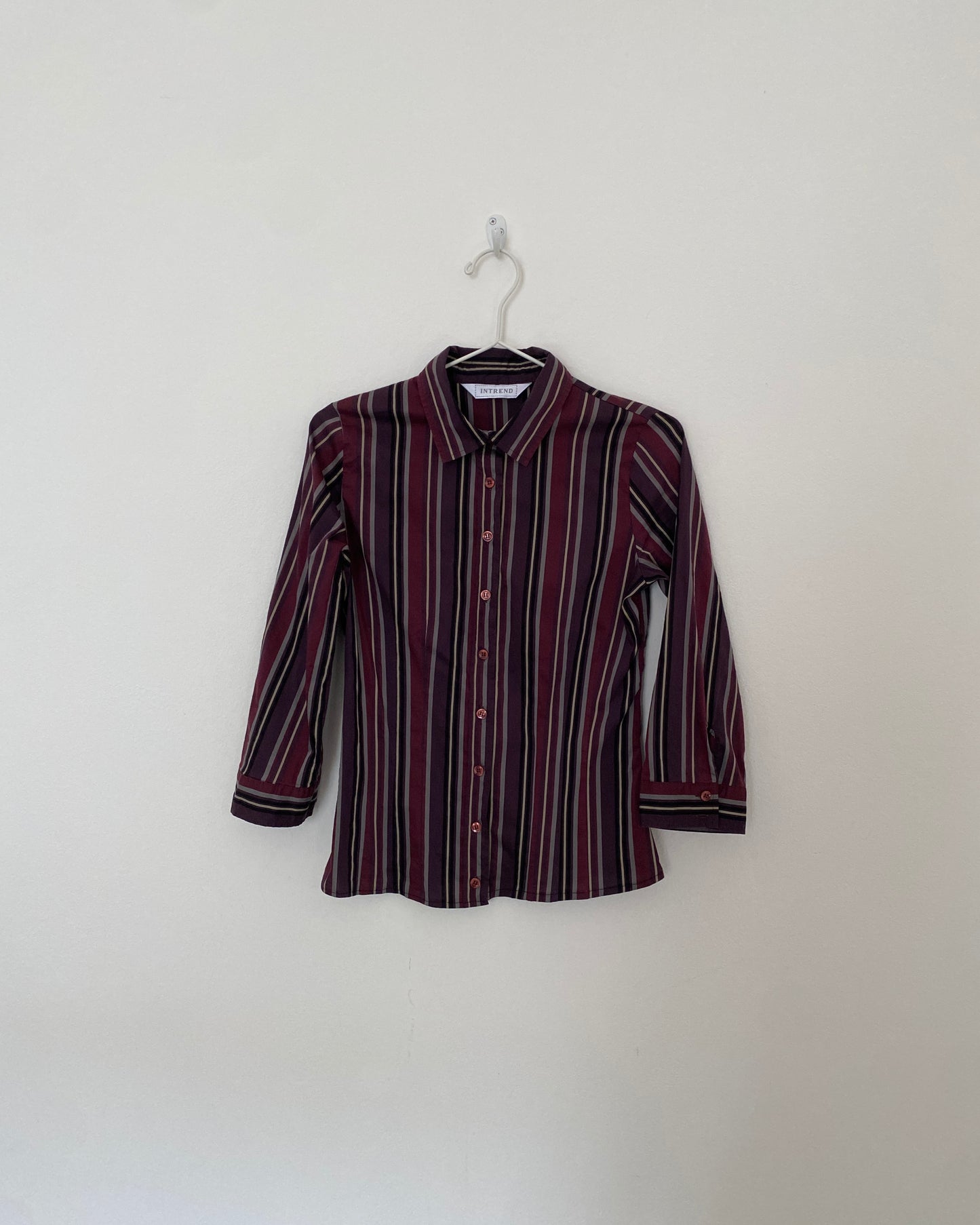 Striped fitted shirt