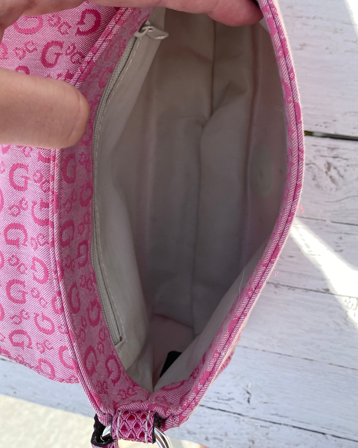 Y2k pink Guess logo bag