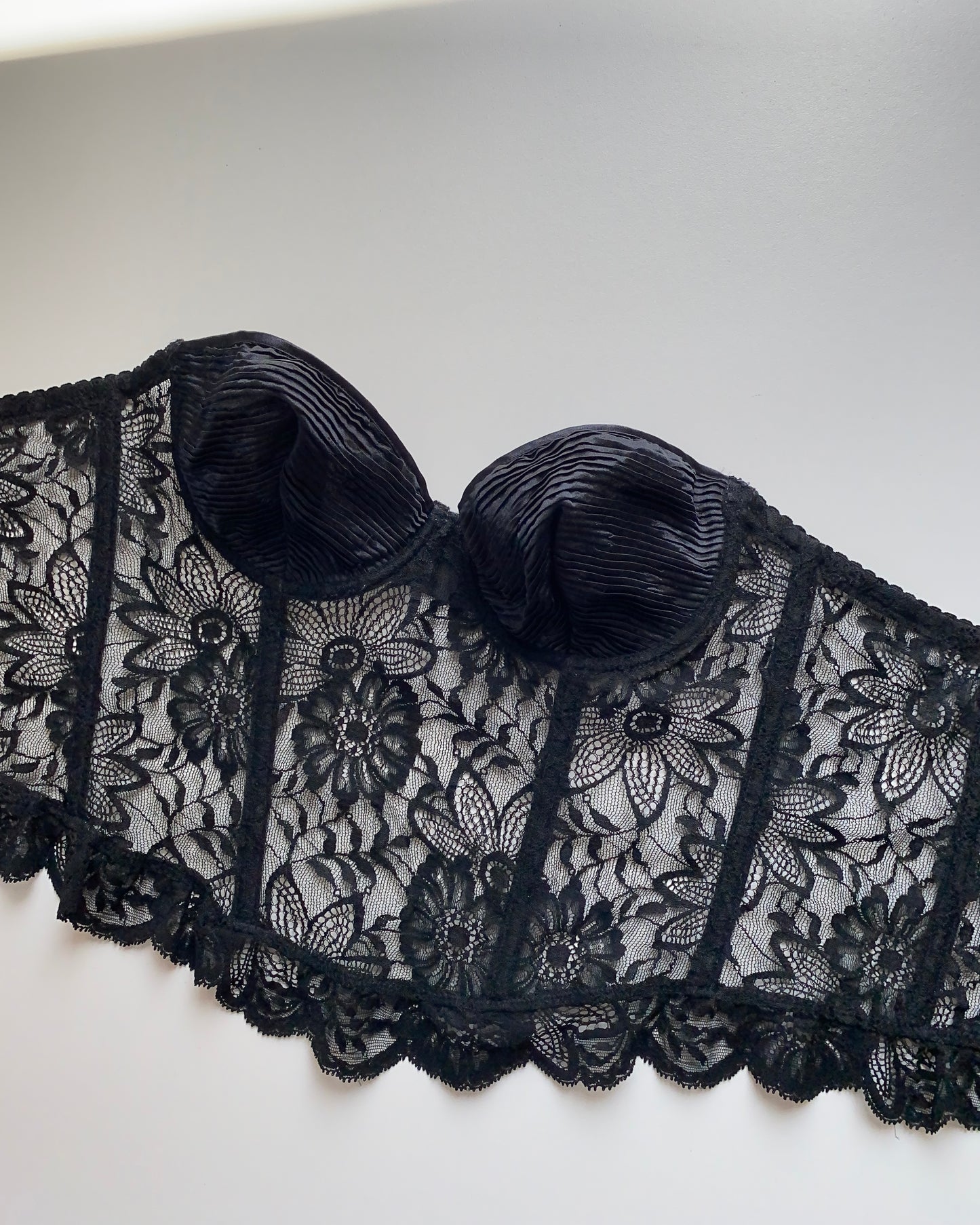 90s vintage LaPerla lace corset