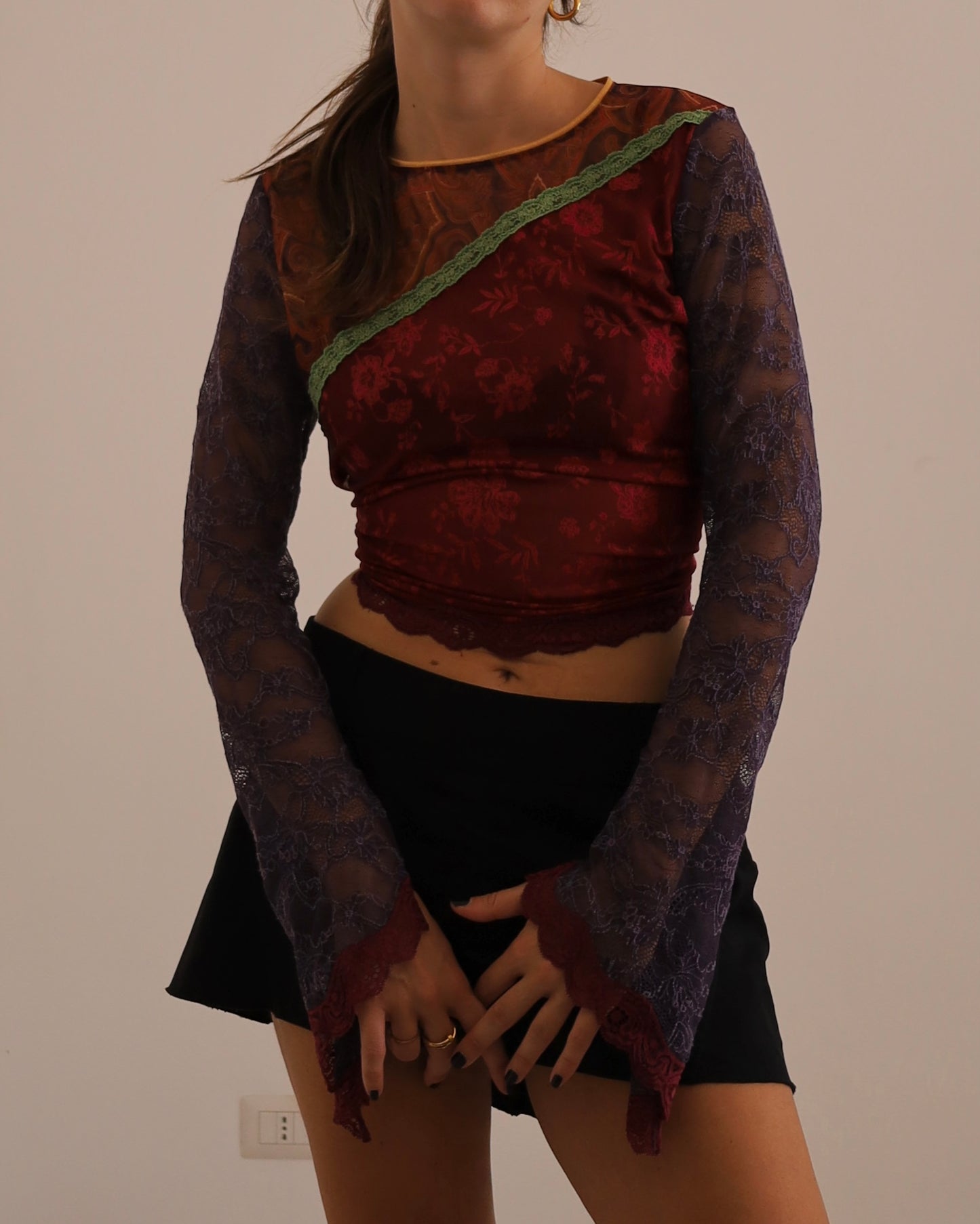 Top manches longues en maille patchwork Guess