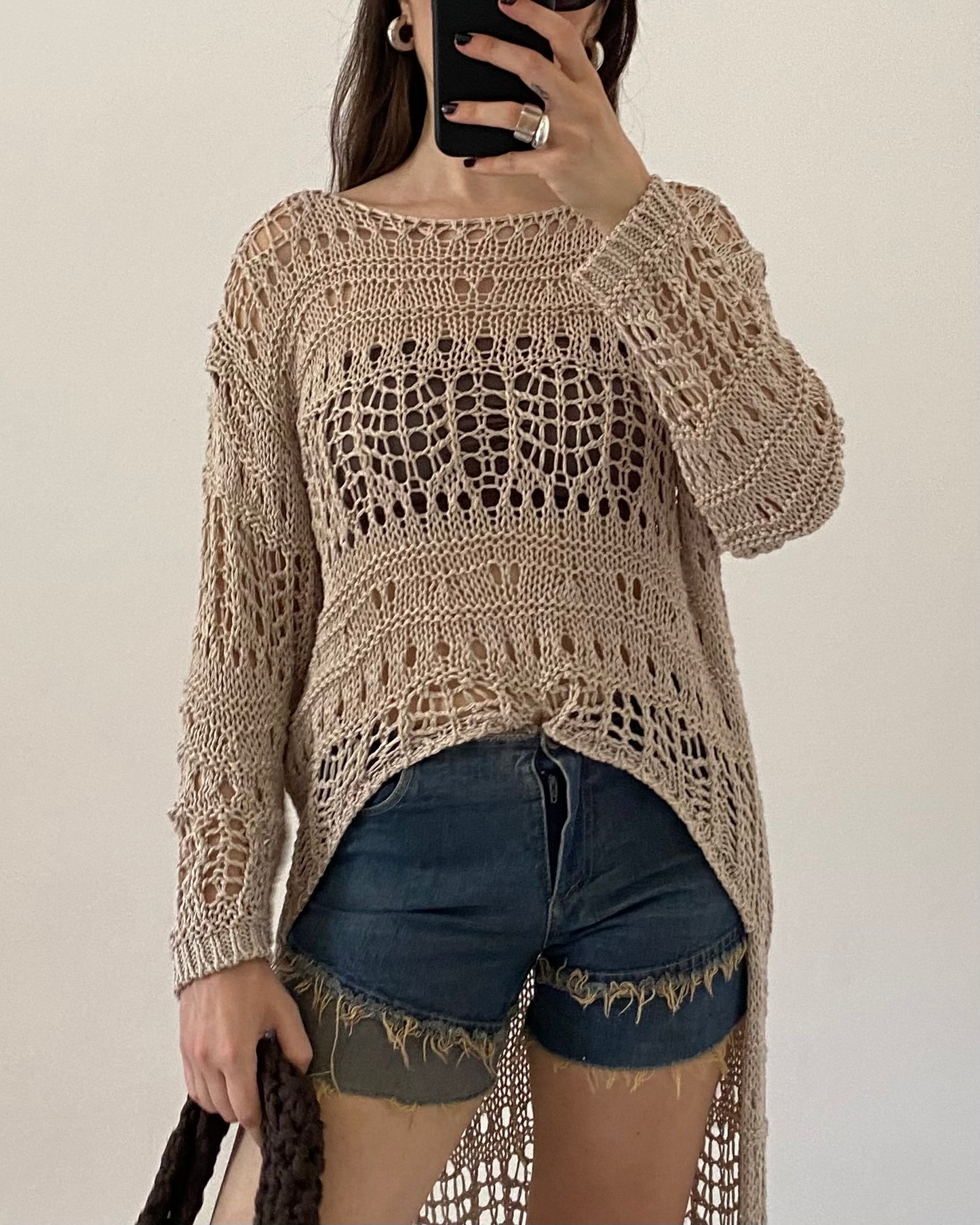 Crochet asymmetric top