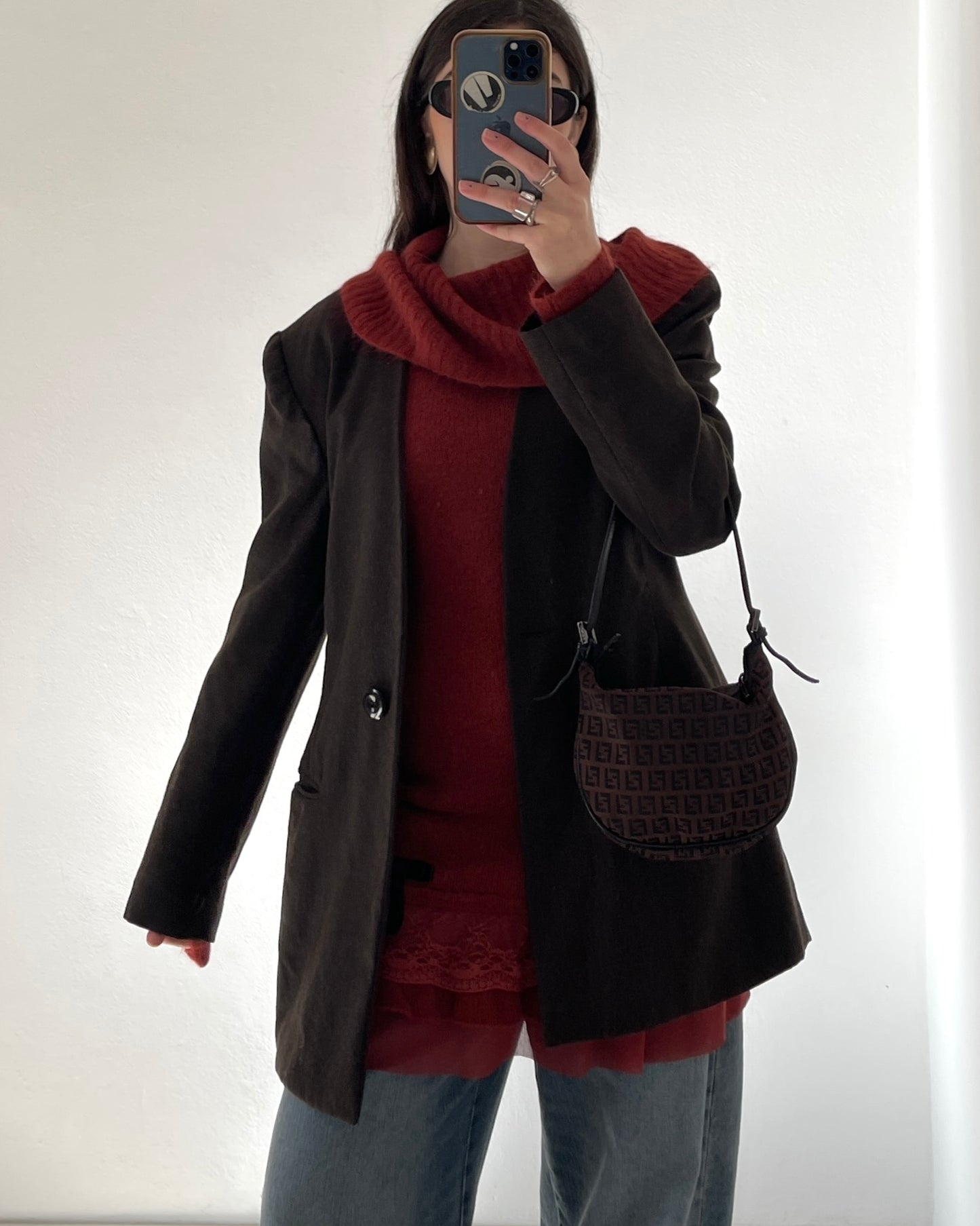 Knit dress with lace volants