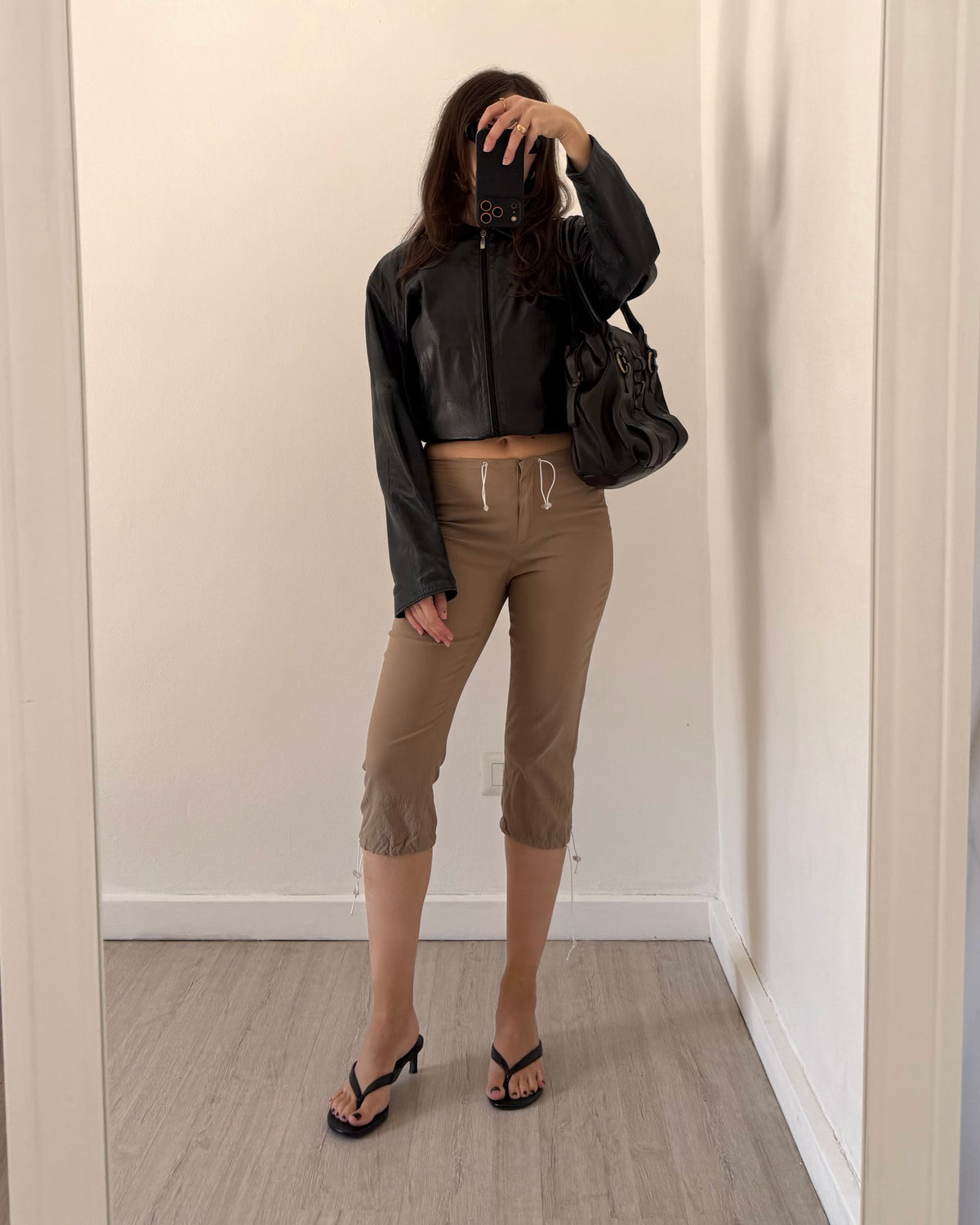 Nylon capri pants
