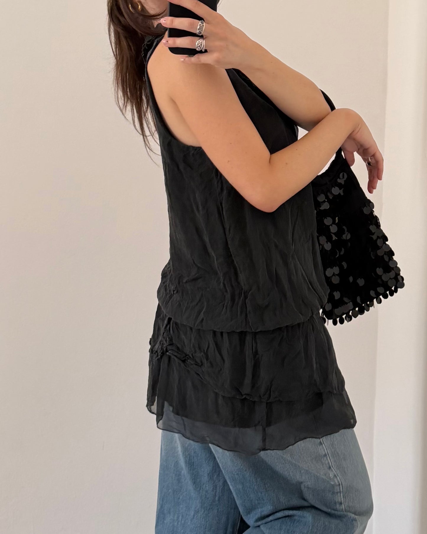 Sportstaff ruffle top