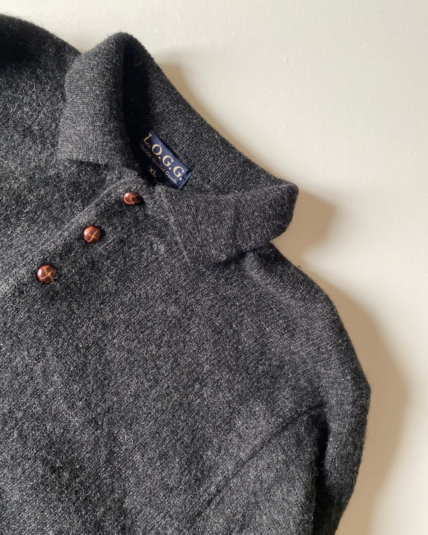 Wool polo knit sweater with collar