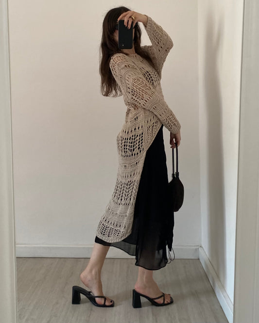 Crochet asymmetric top