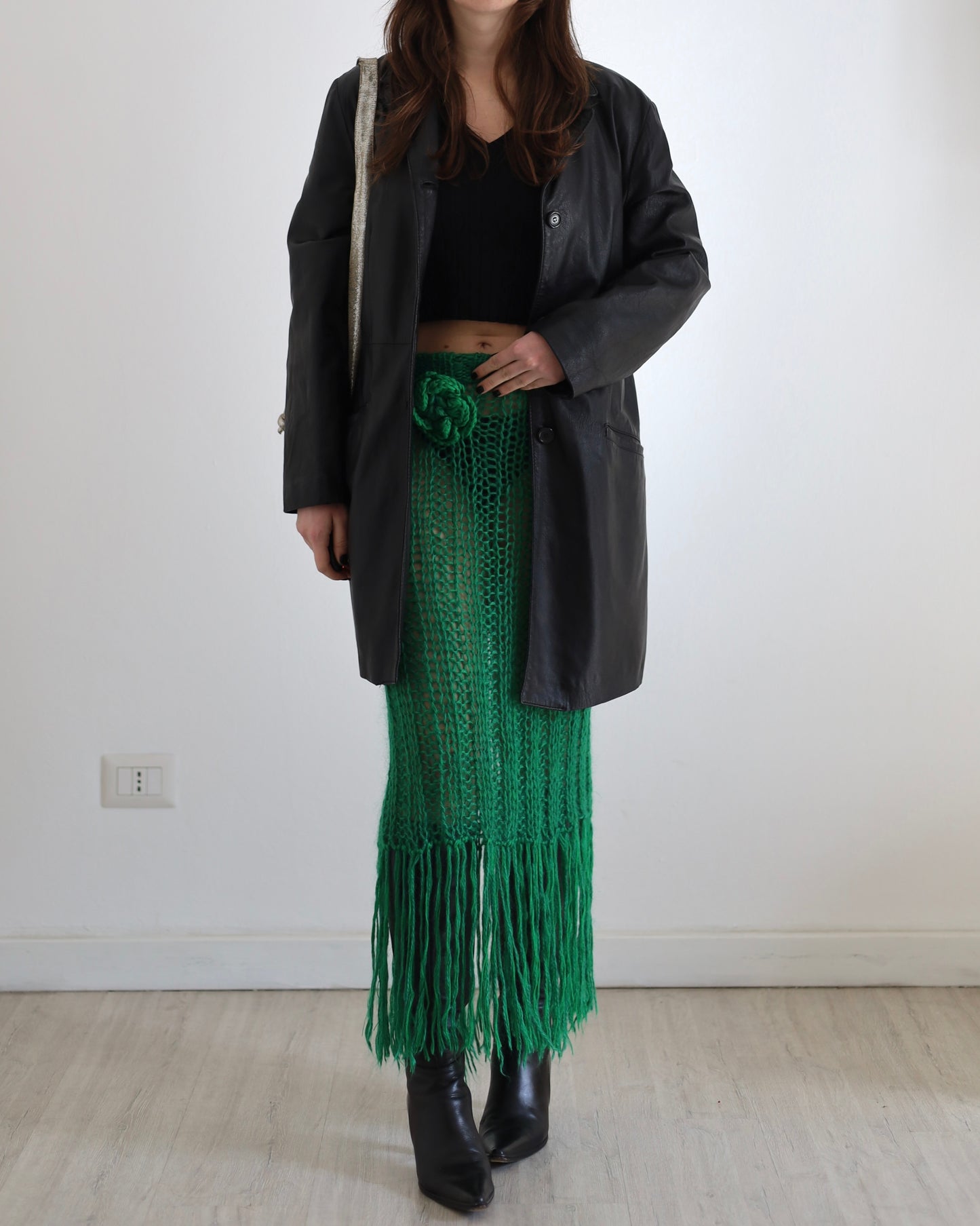 Knit midi skirt with fringes