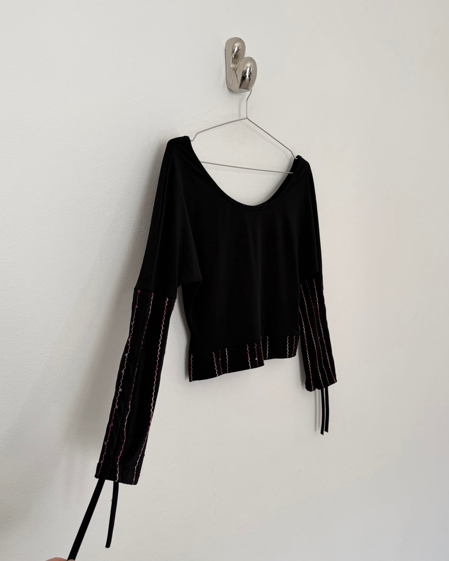 00s embroidered top