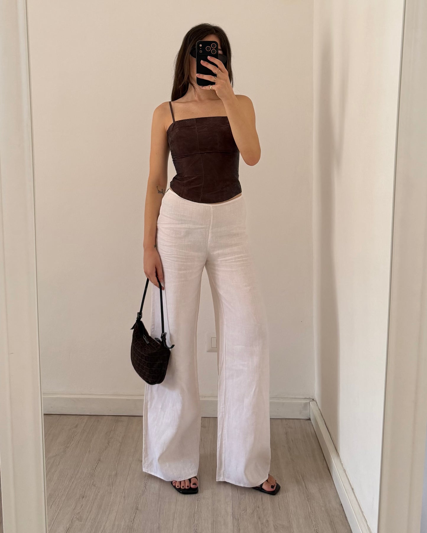 00s white linen trousers
