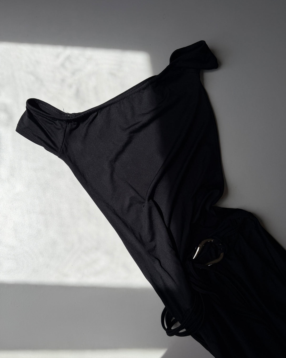Mini dress with metal belt