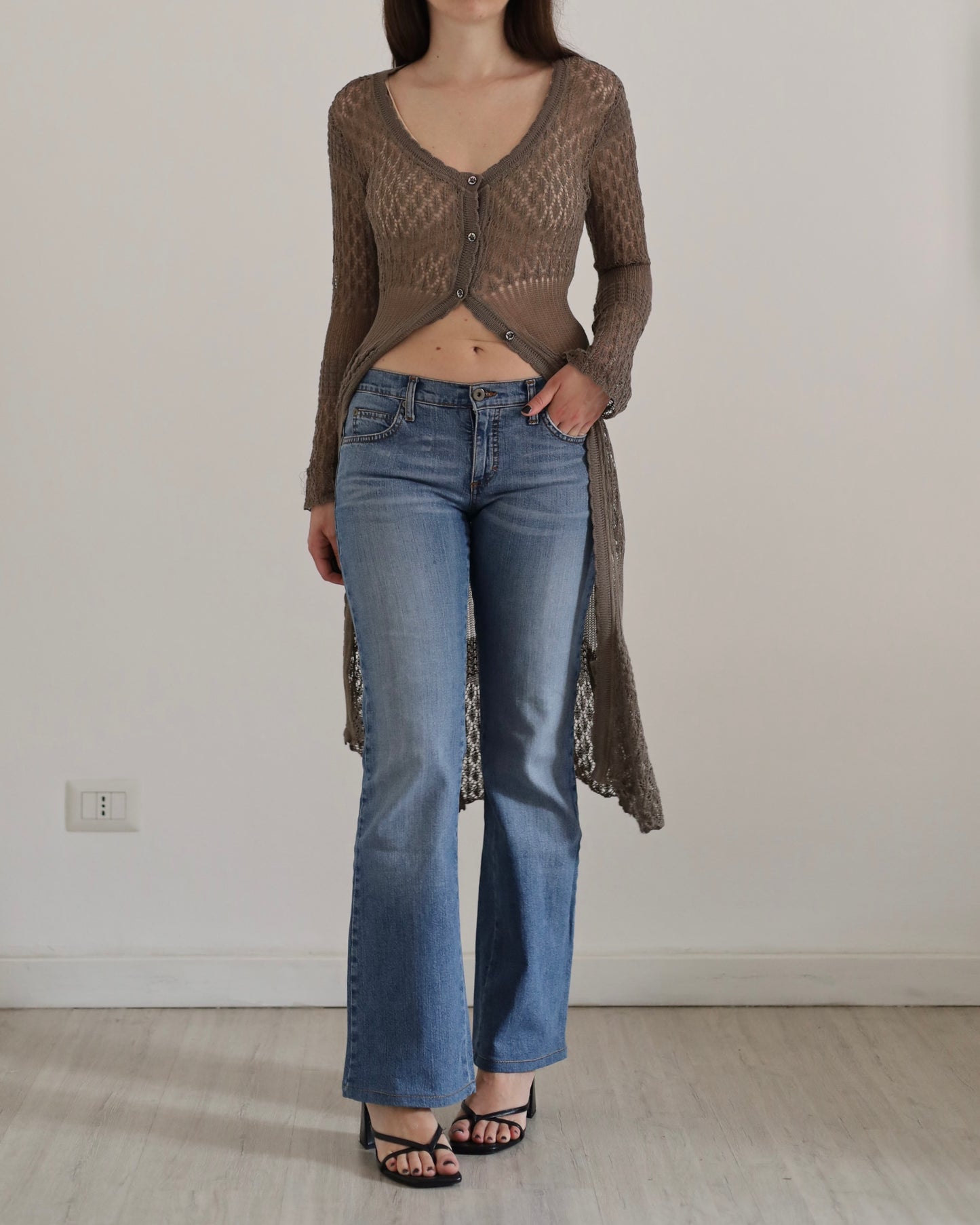 Low rise kick-flare jeans