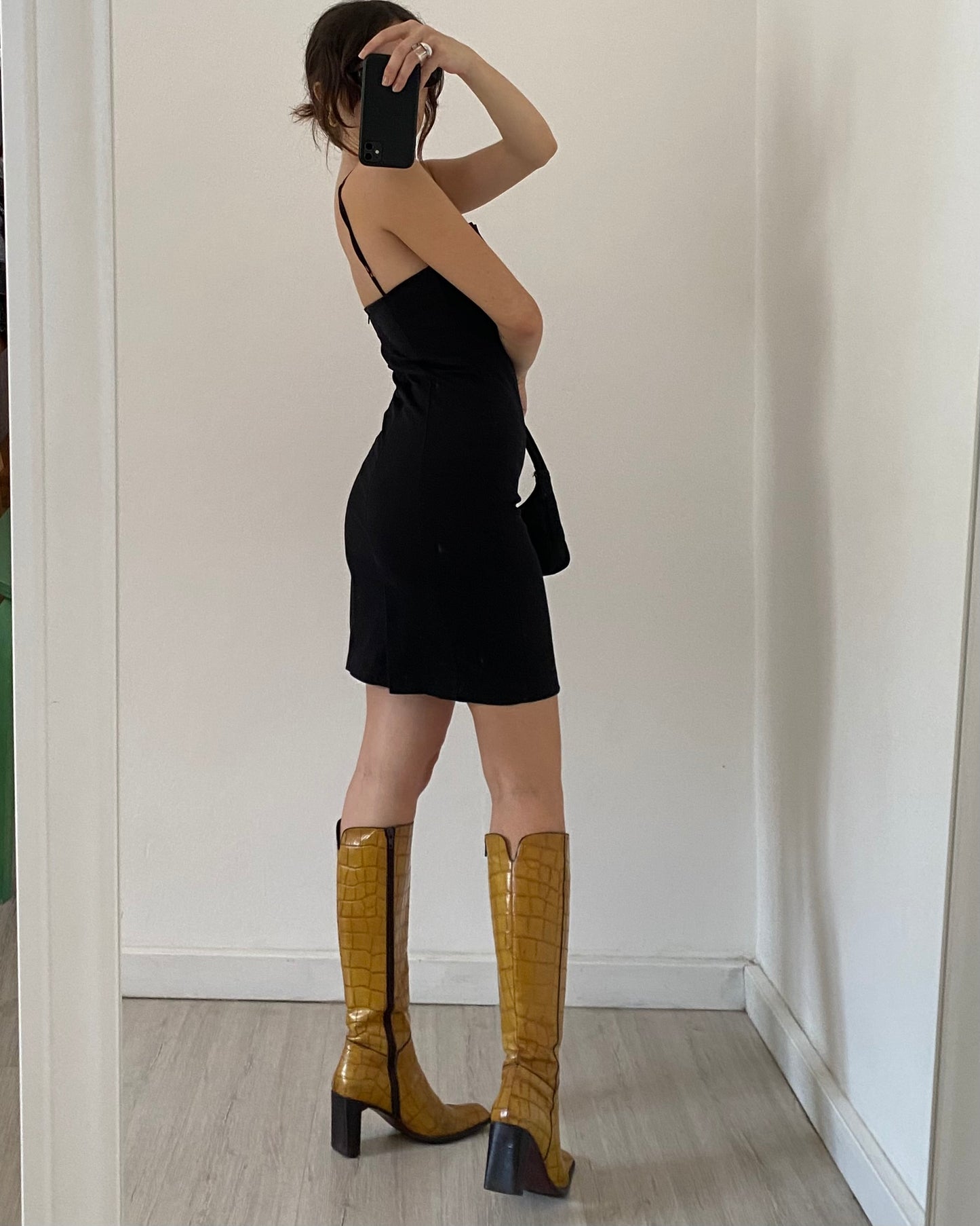 00s black tube dress