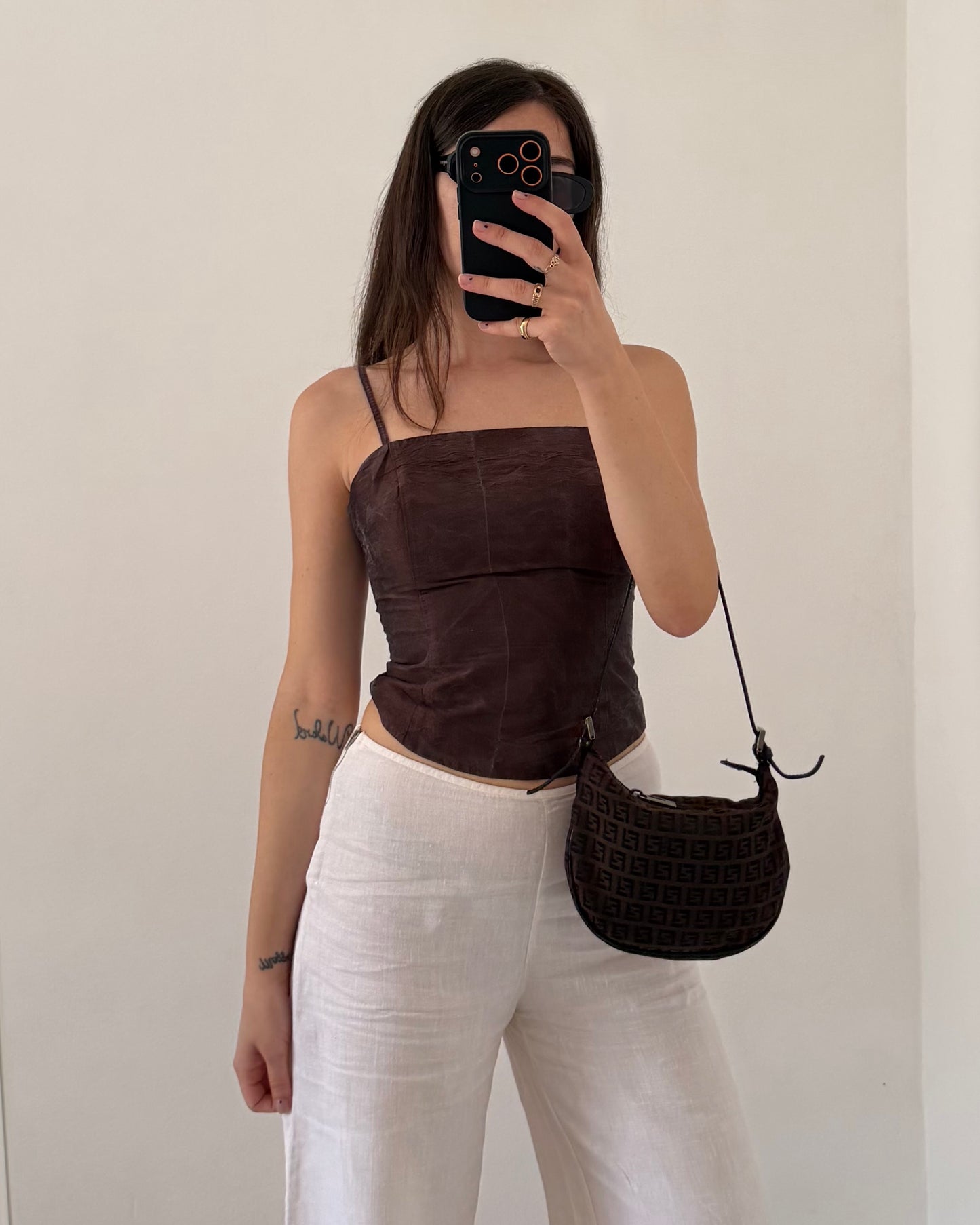 00s white linen trousers