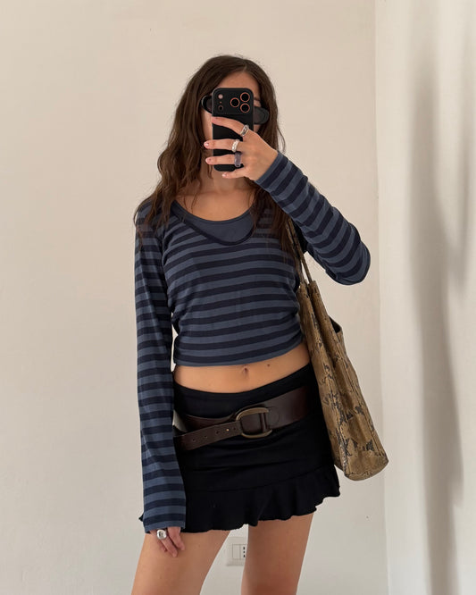 Striped long sleeves top