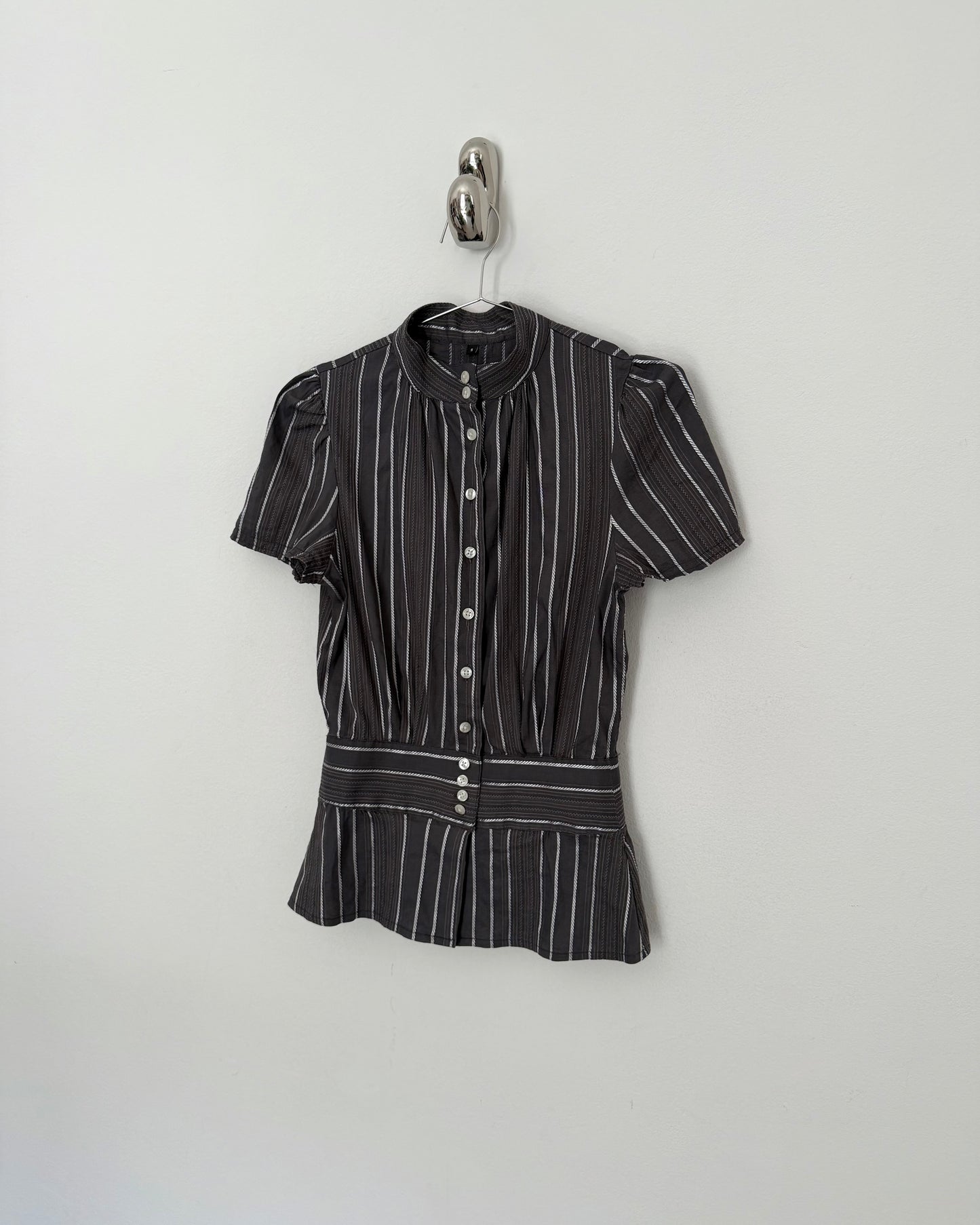 y2k striped shirt