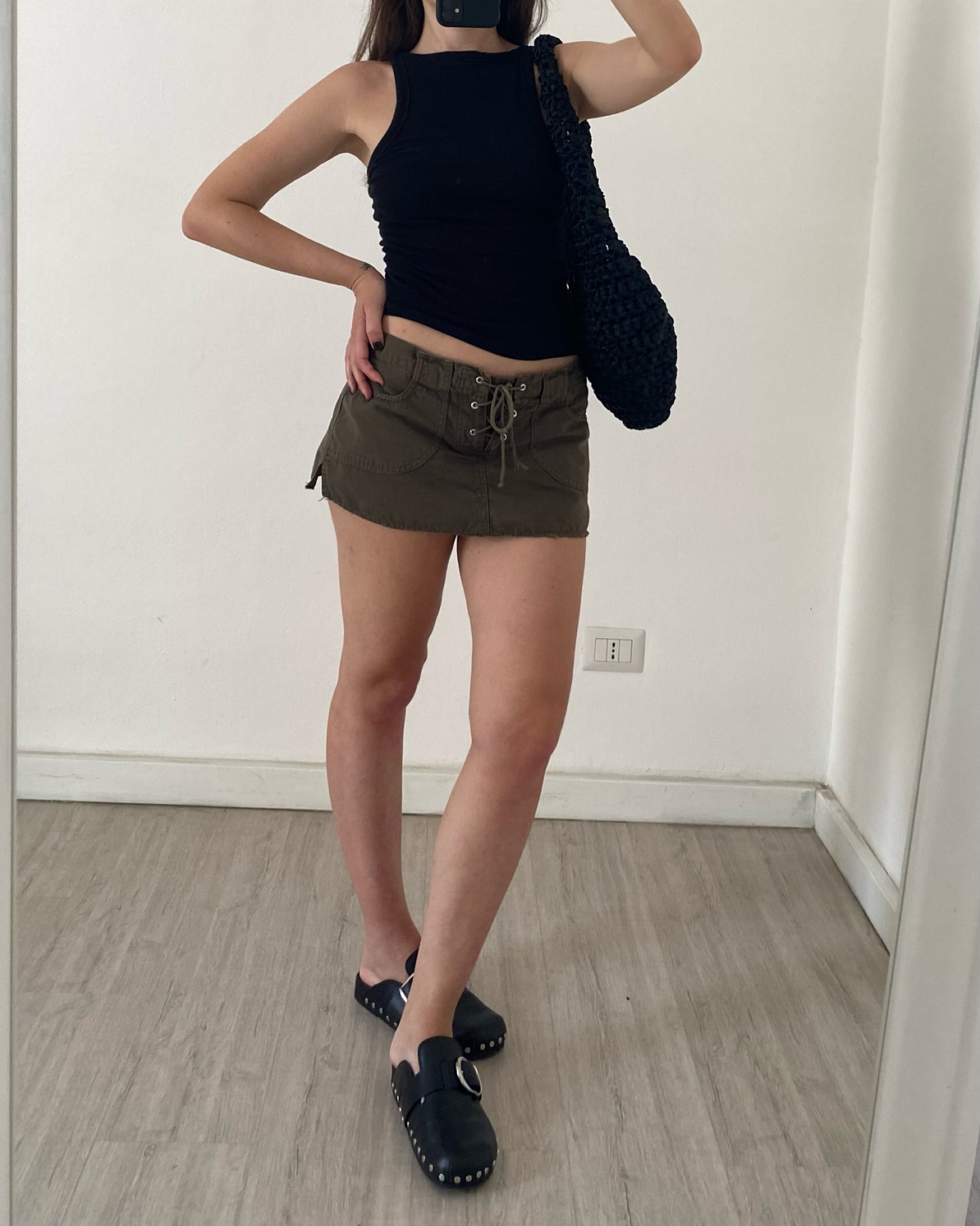 00s mini skirt