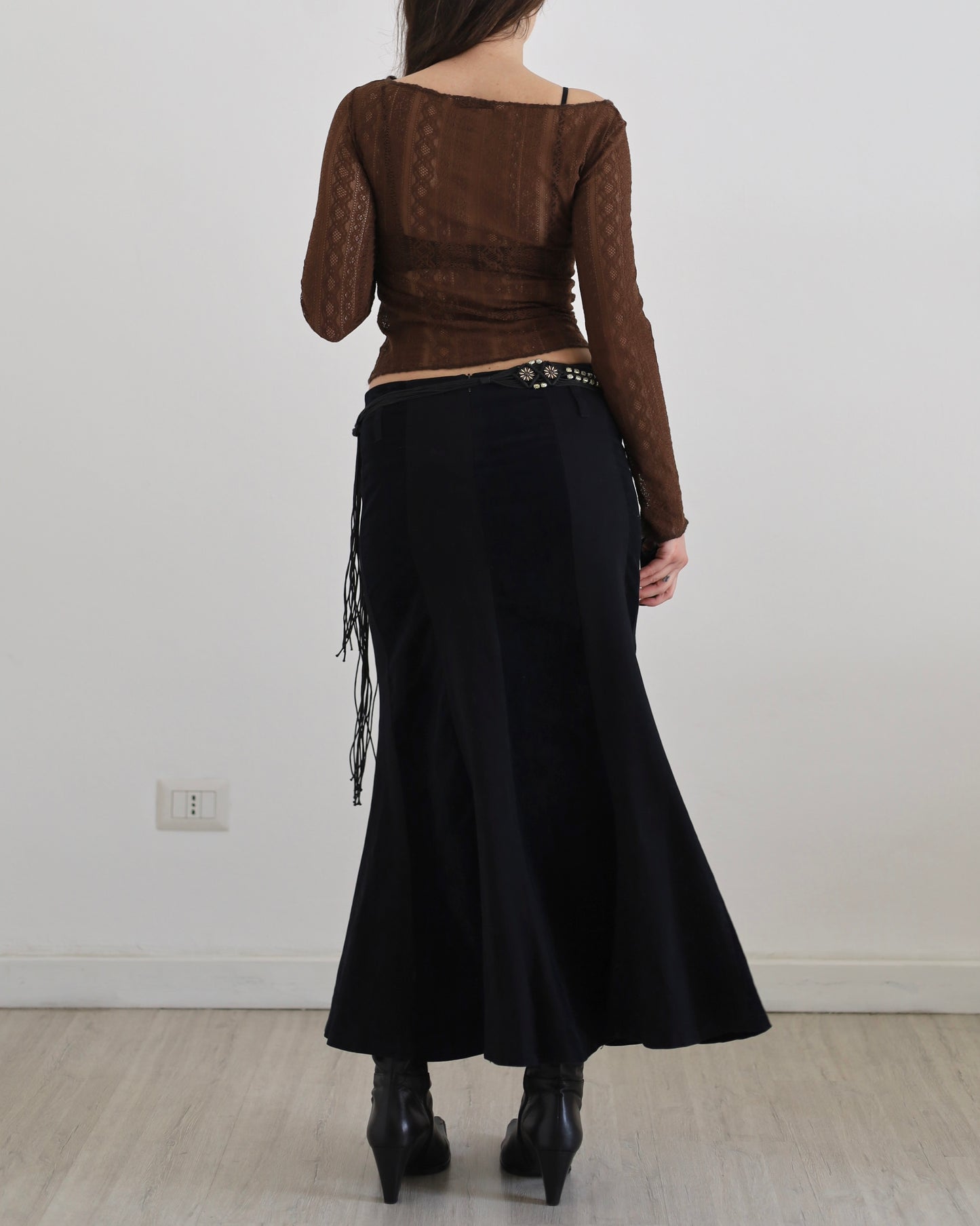 Maxi skirt with embellished belt