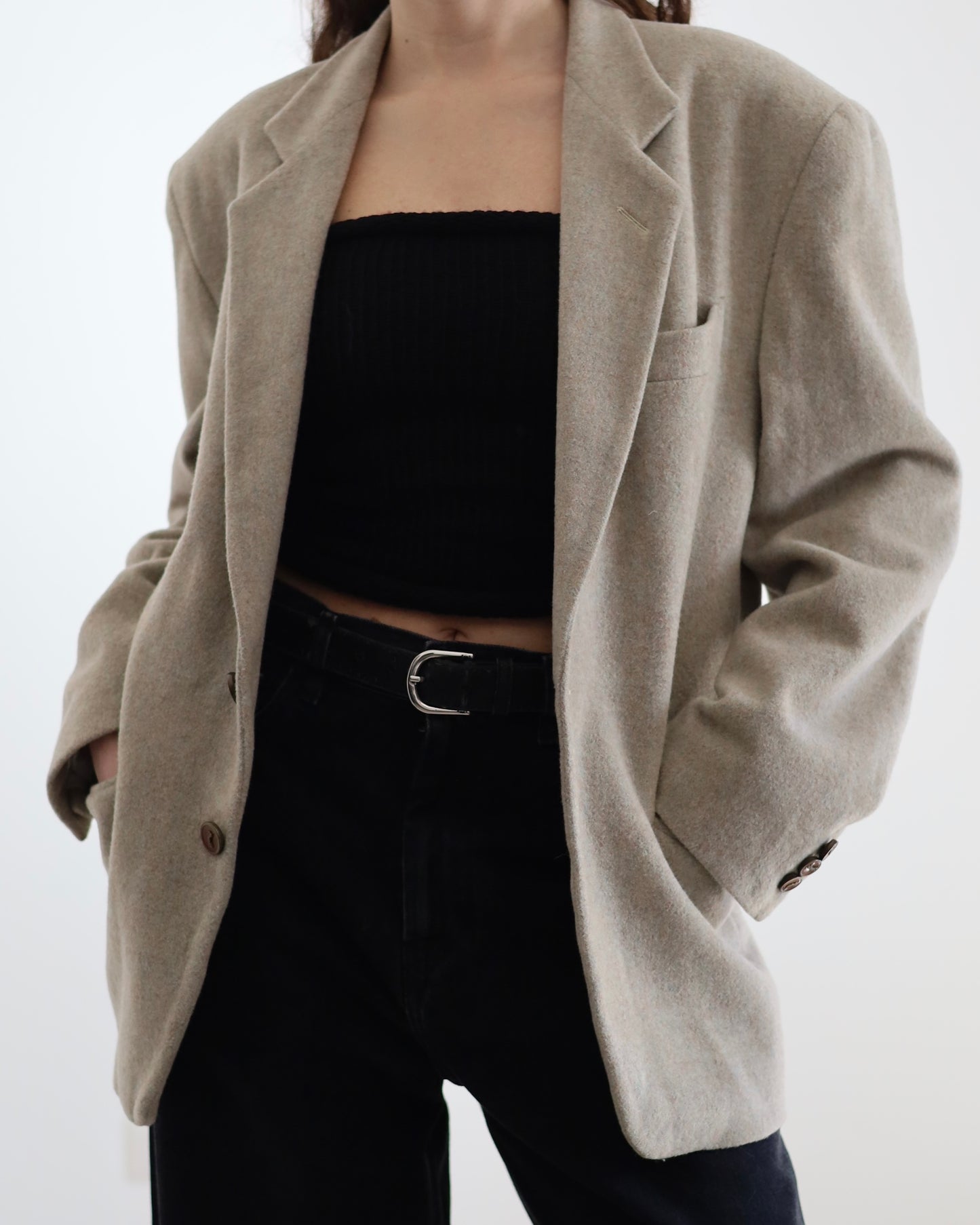 Neutral wool blazer