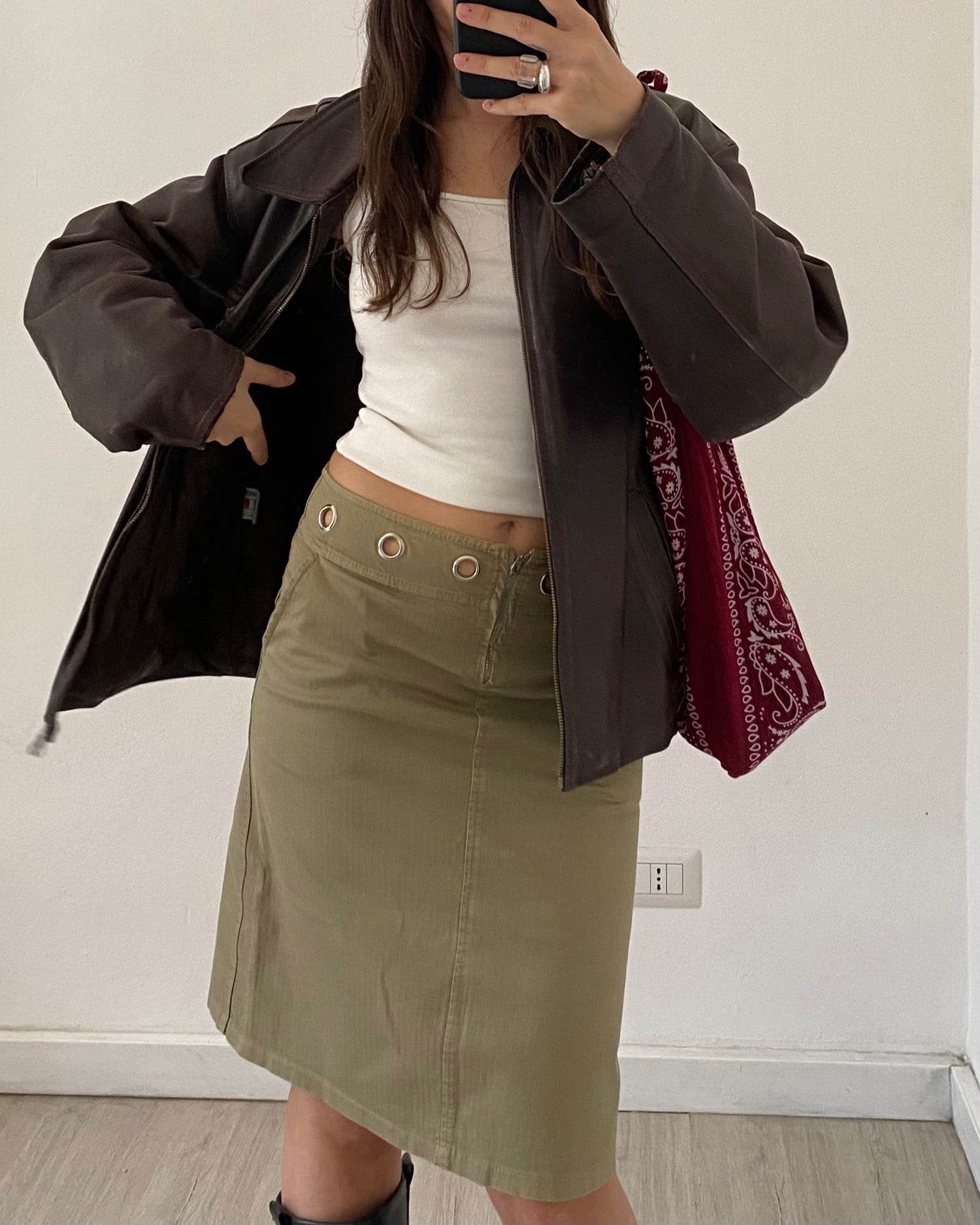 Midi skirt with grommets