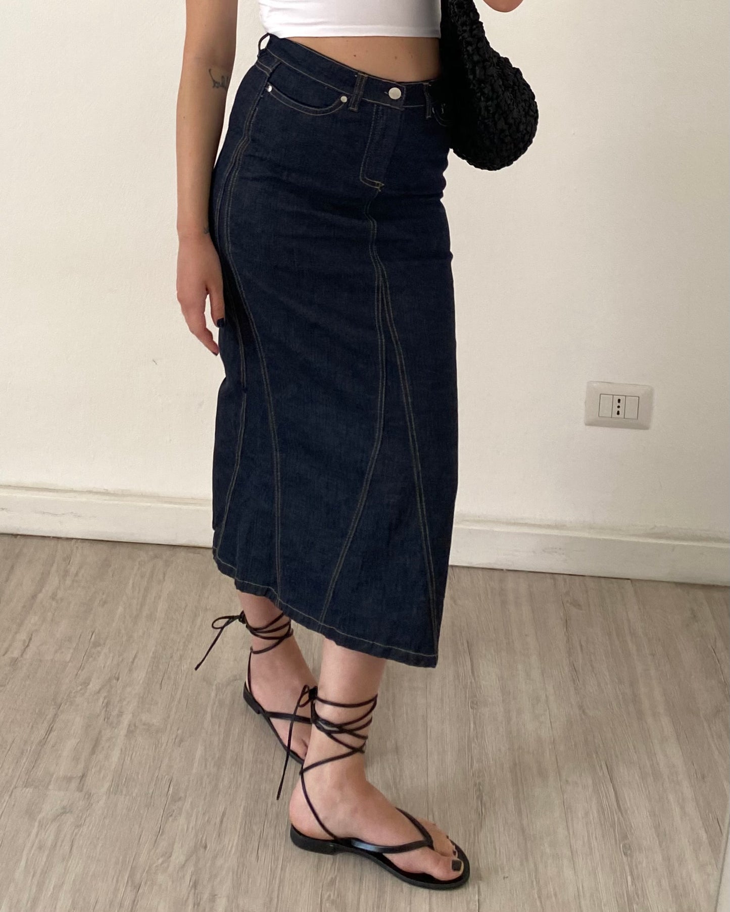 Longuette denim skirt