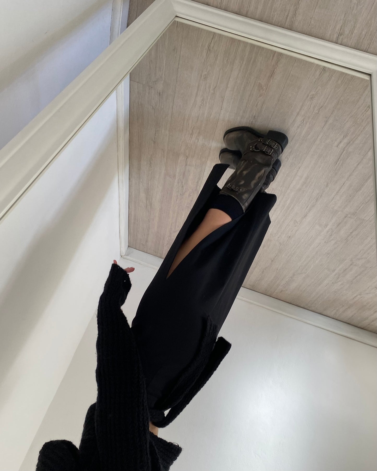 00s black maxi skirt