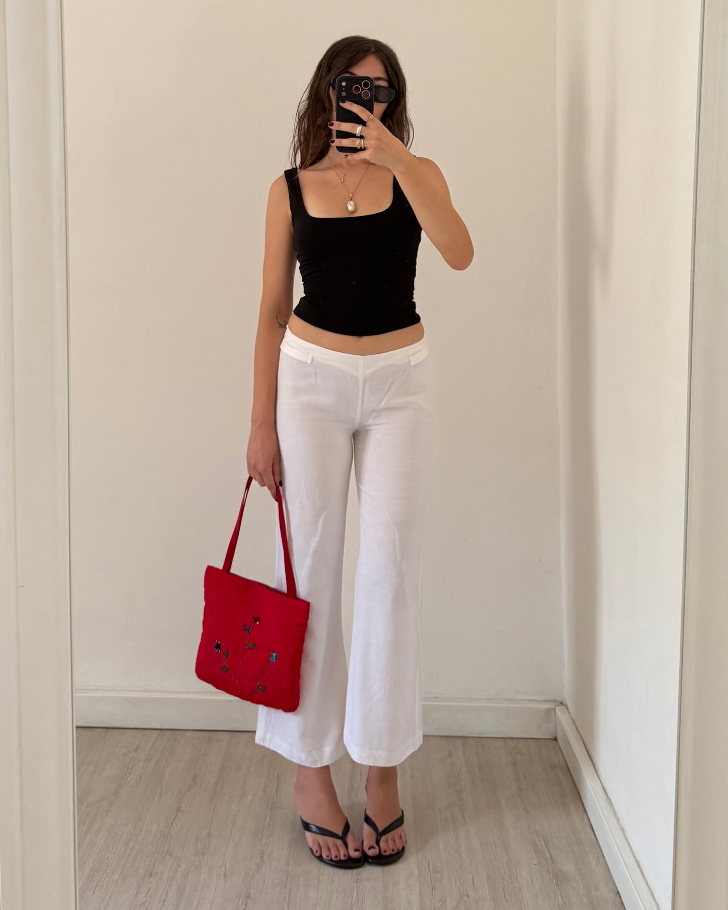White linen cropped trousers