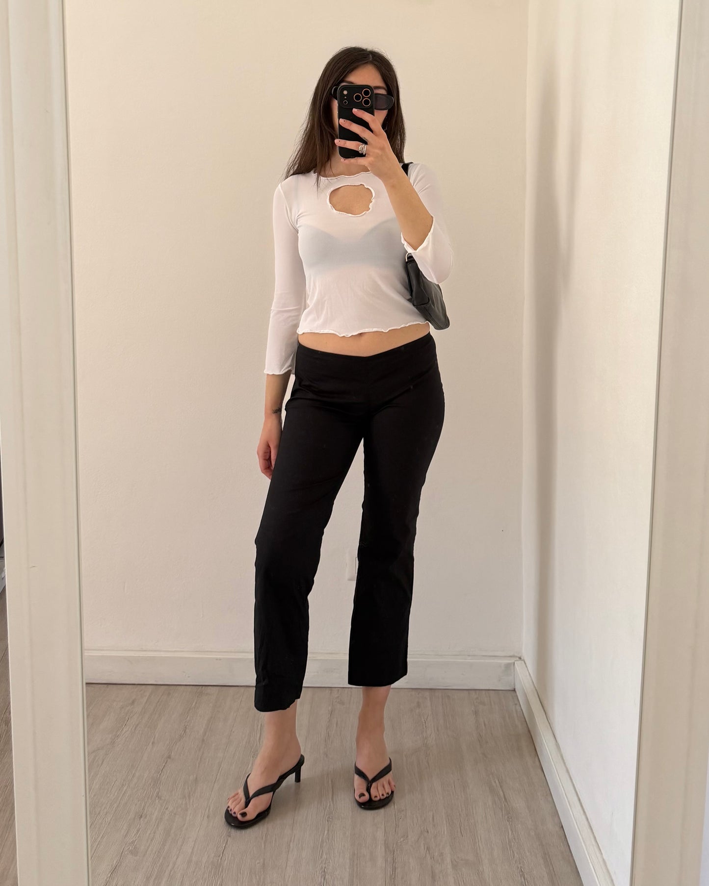 Cut-out stretchy top