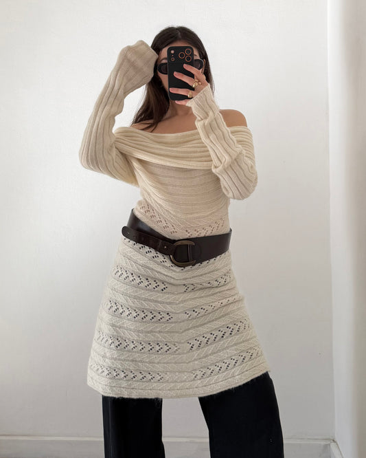 Off the shoulderd knit dress