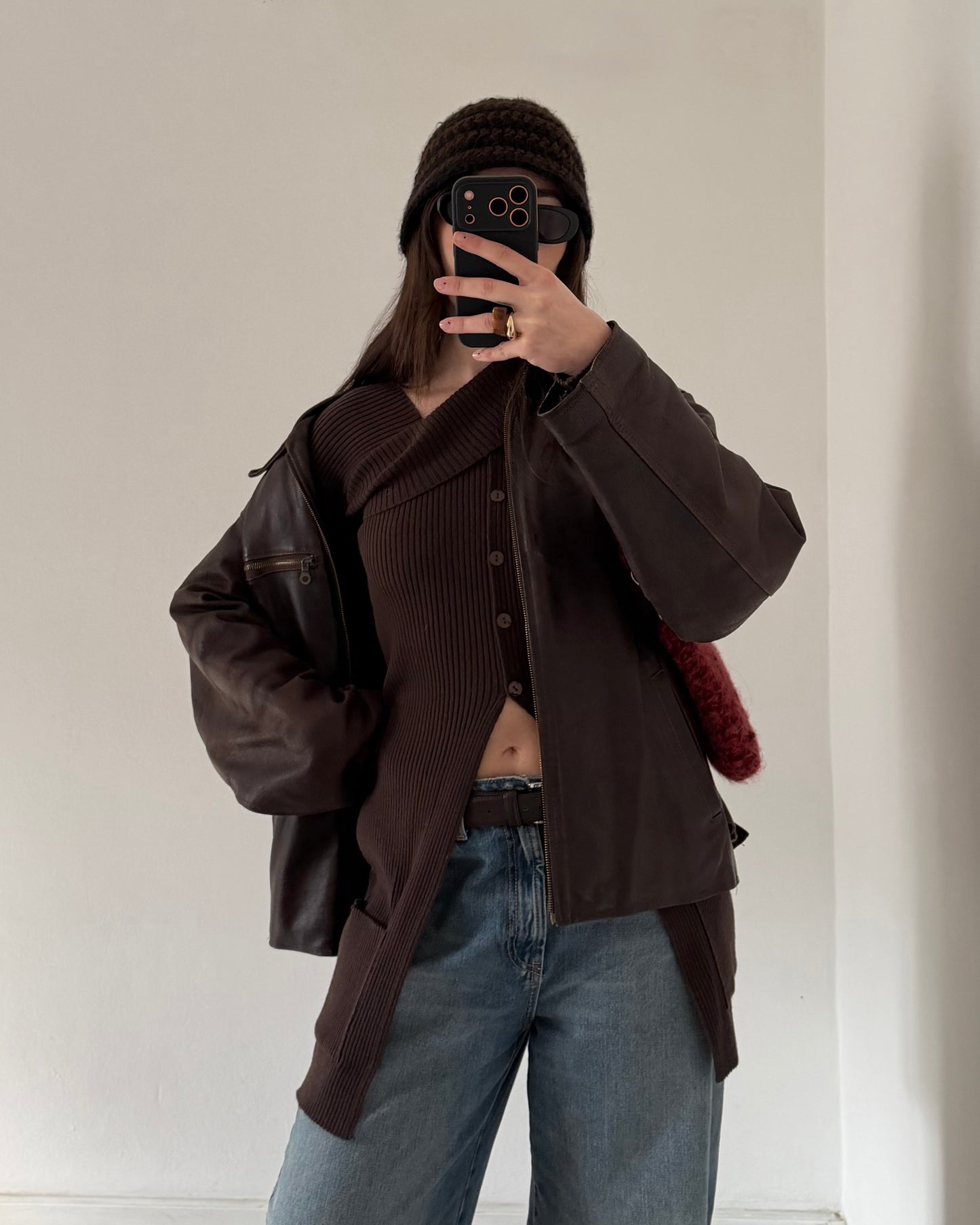 Asymmetric long knit