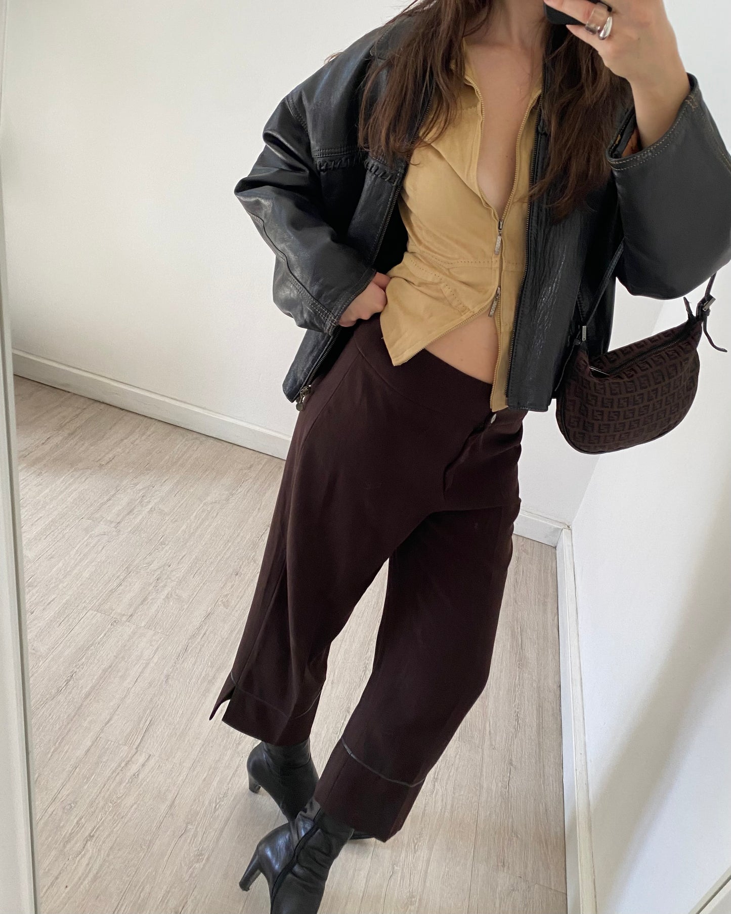 00s brown capri trousers