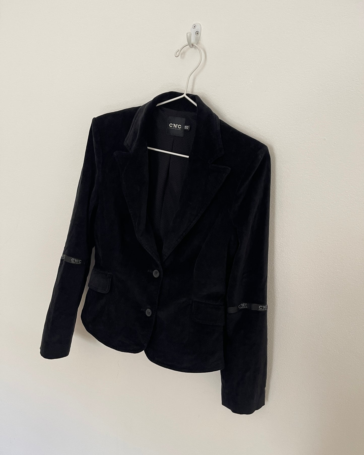 Velvet blazer by Costume National