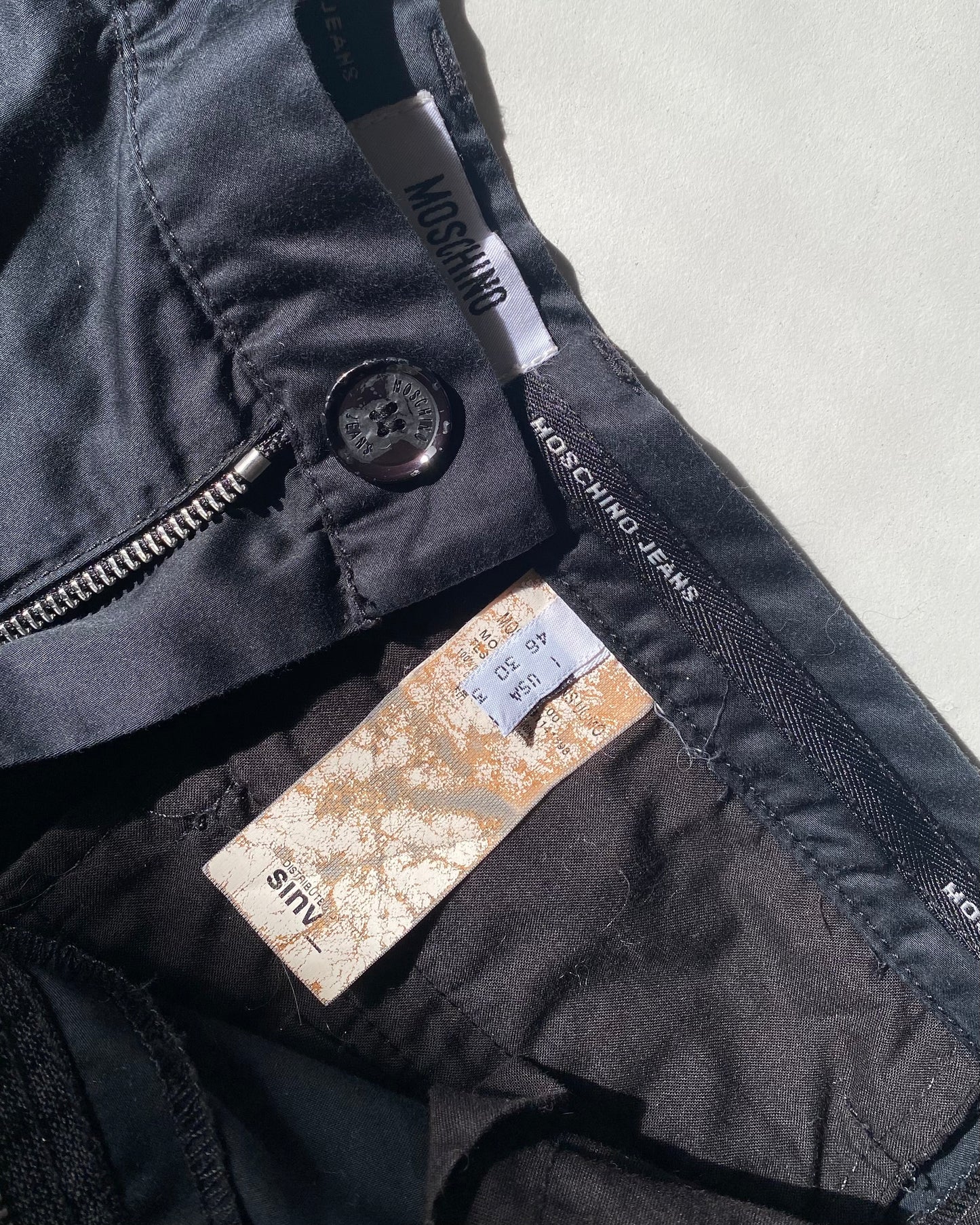 00s Moschino bermuda