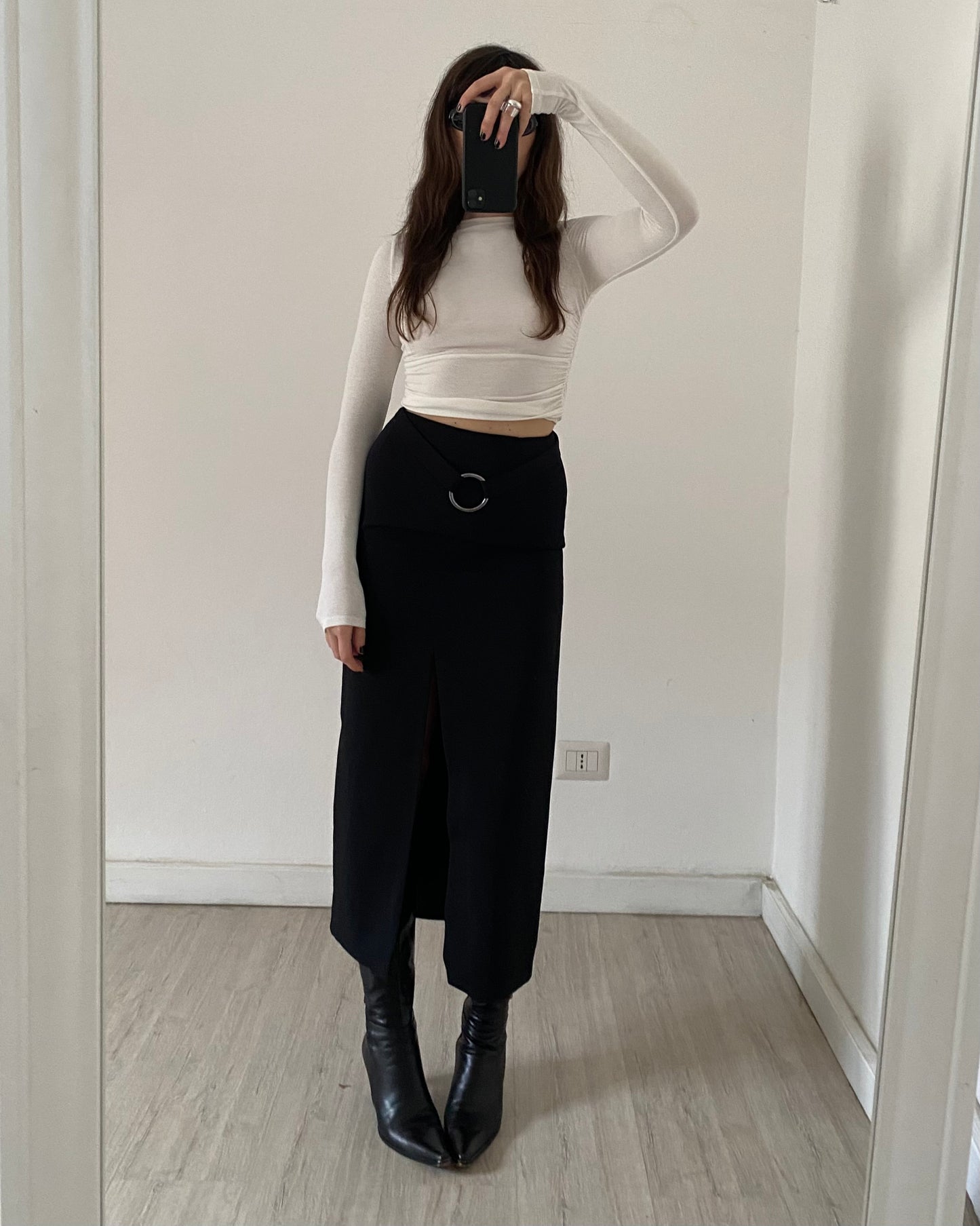 Midi skirt with metal ring belt