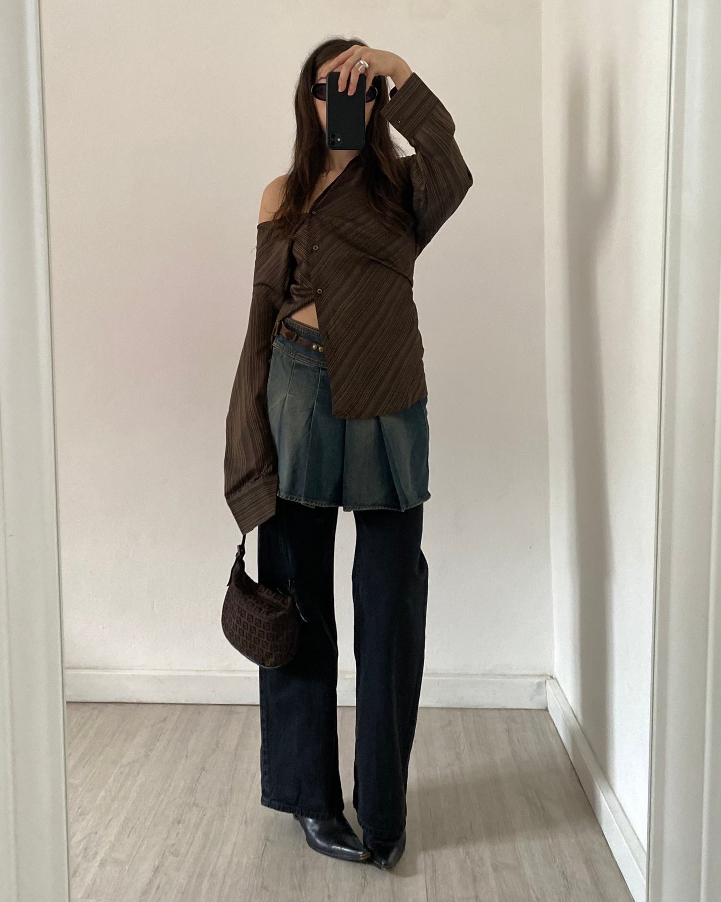 00s denim pleated skirt by Guess