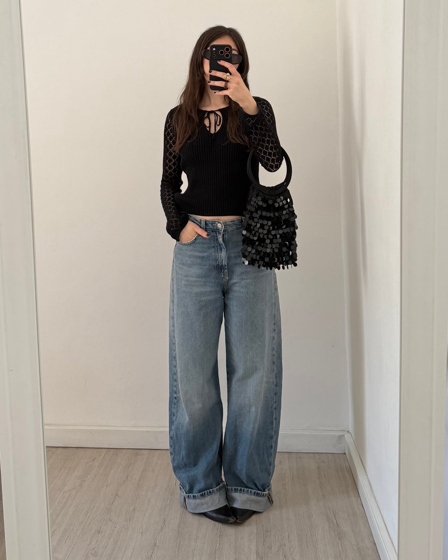 Keyhole ribbed sweater