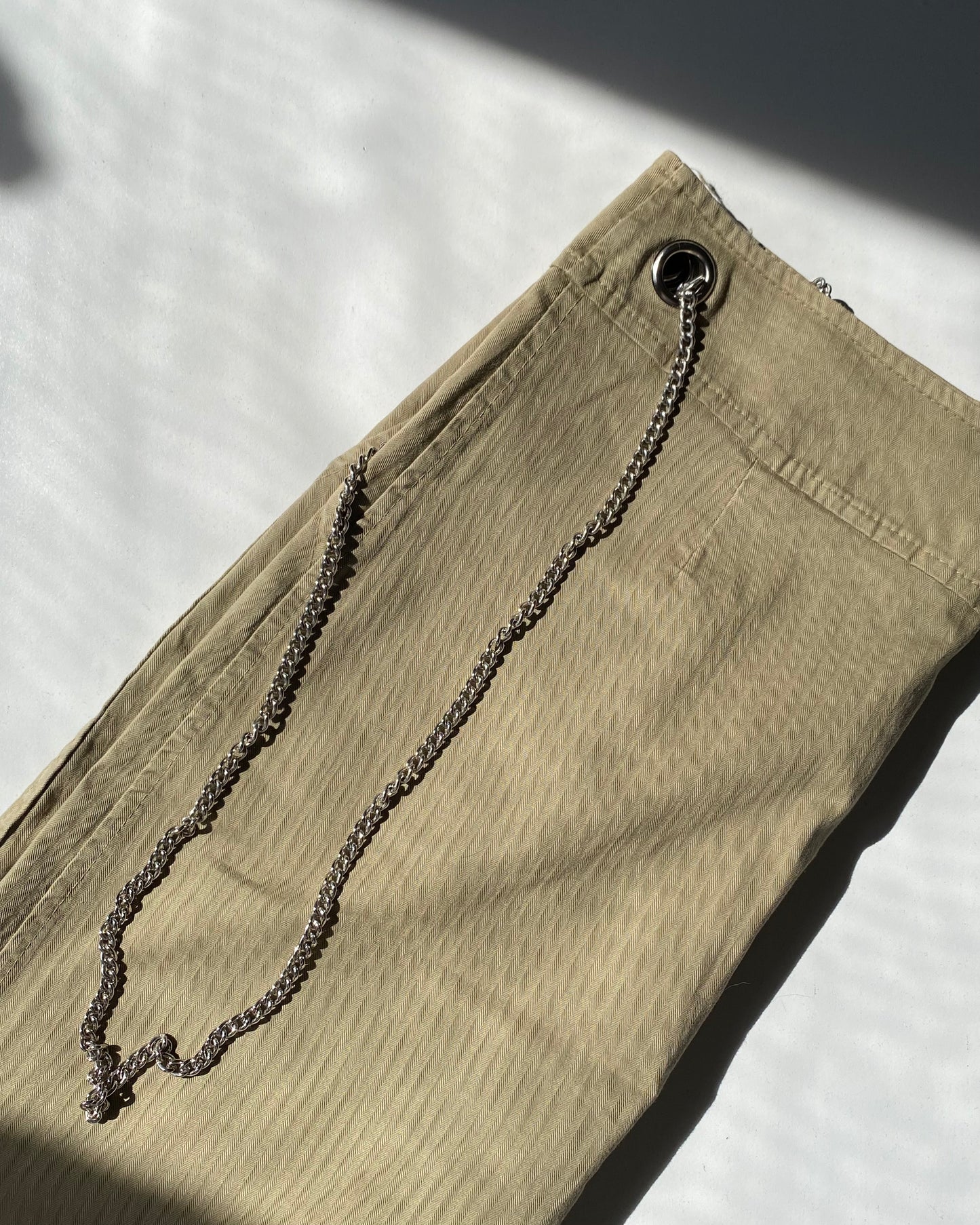 Midi skirt with grommets