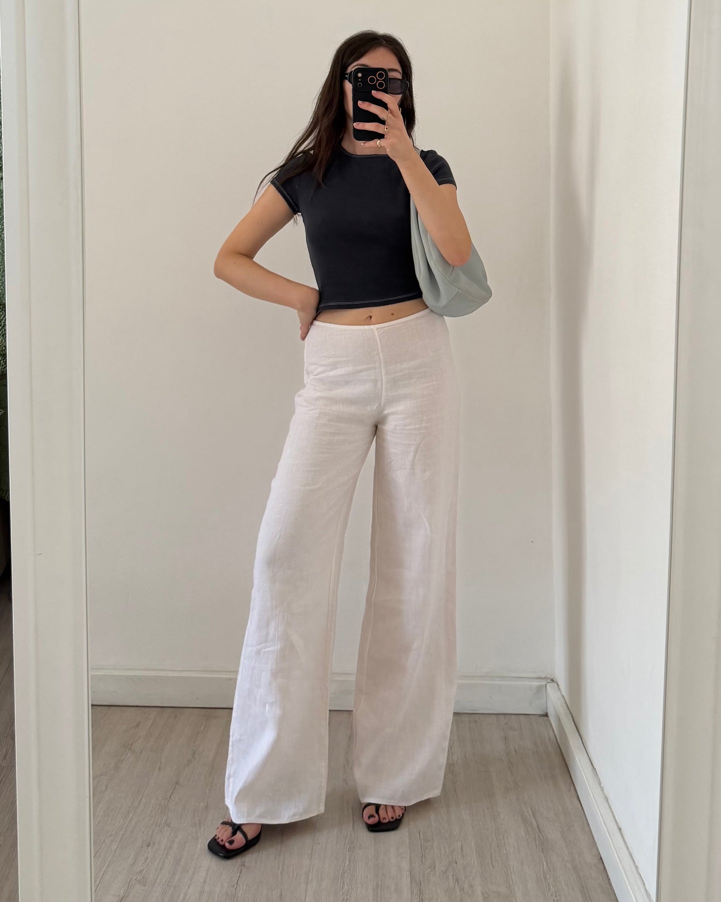 00s white linen trousers