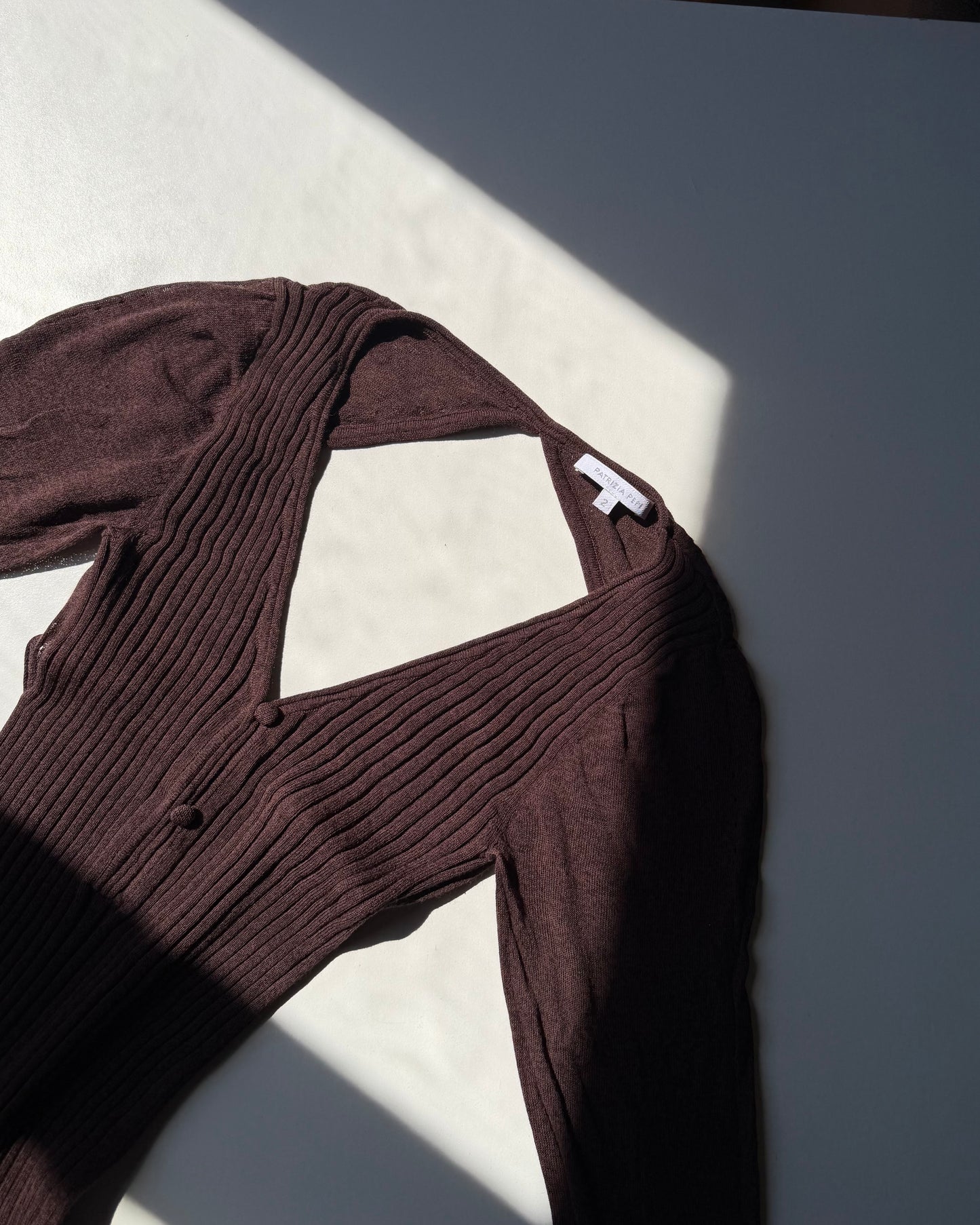 Backless knit top