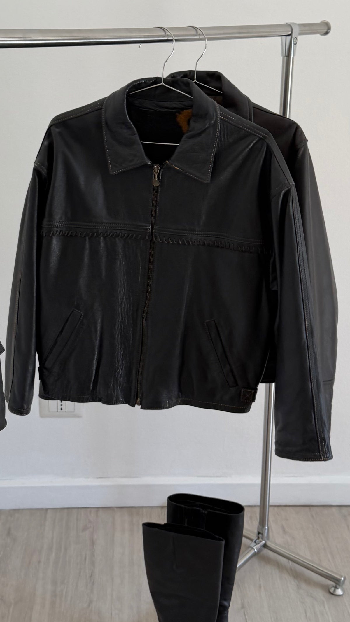 90s leather bomber jacket