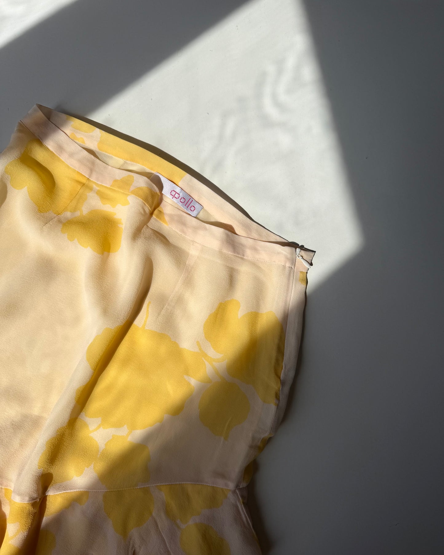 00s pastel yellow midi skirt