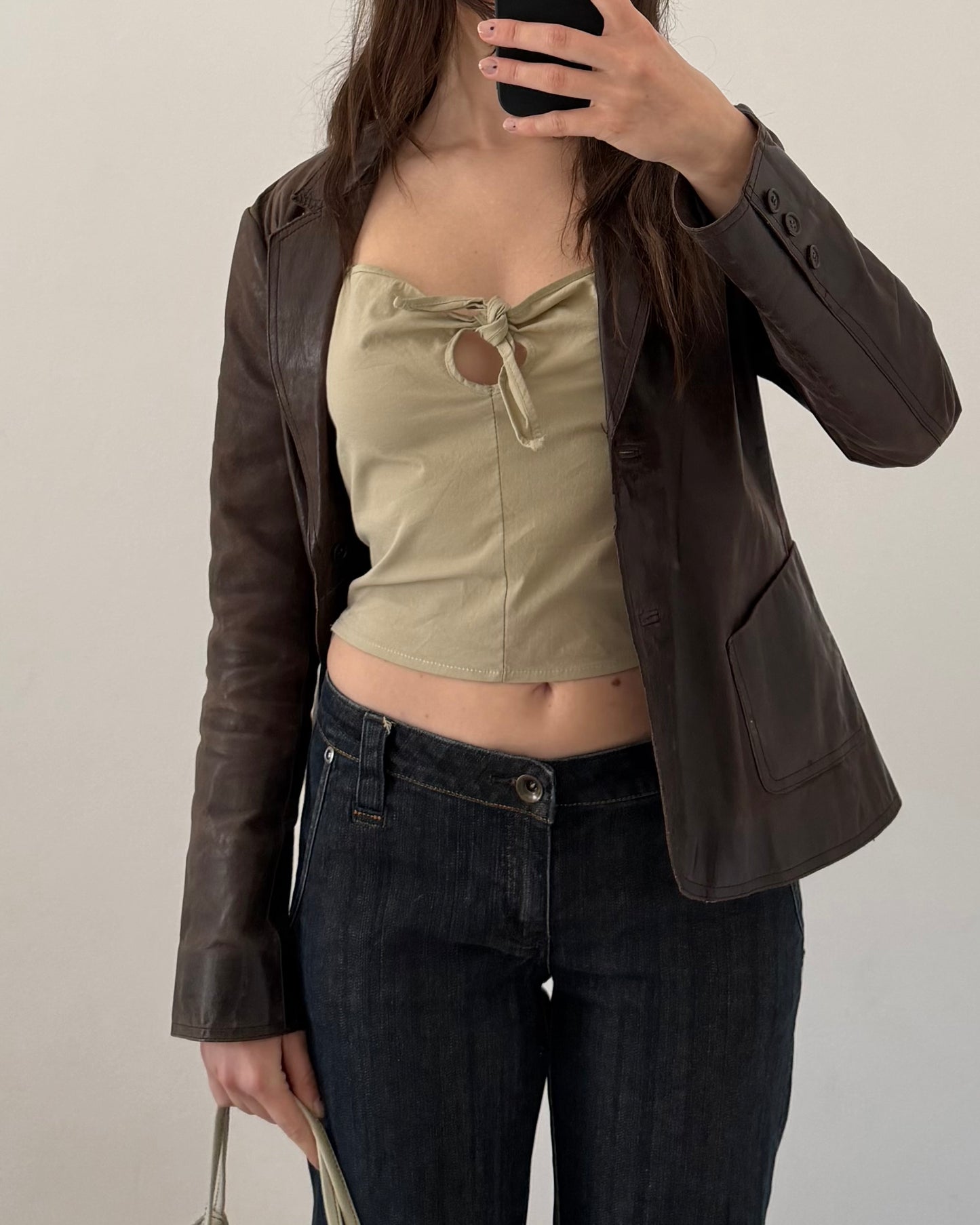Cotton cut out top
