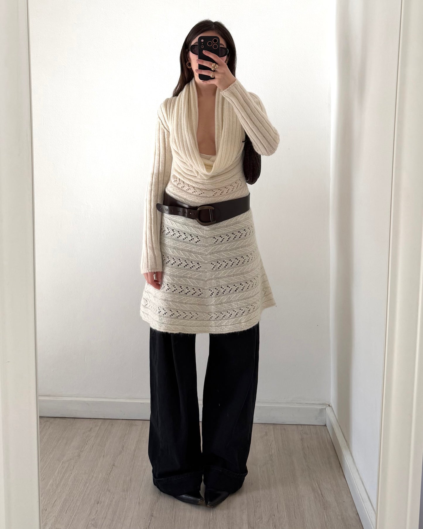 Off the shoulderd knit dress