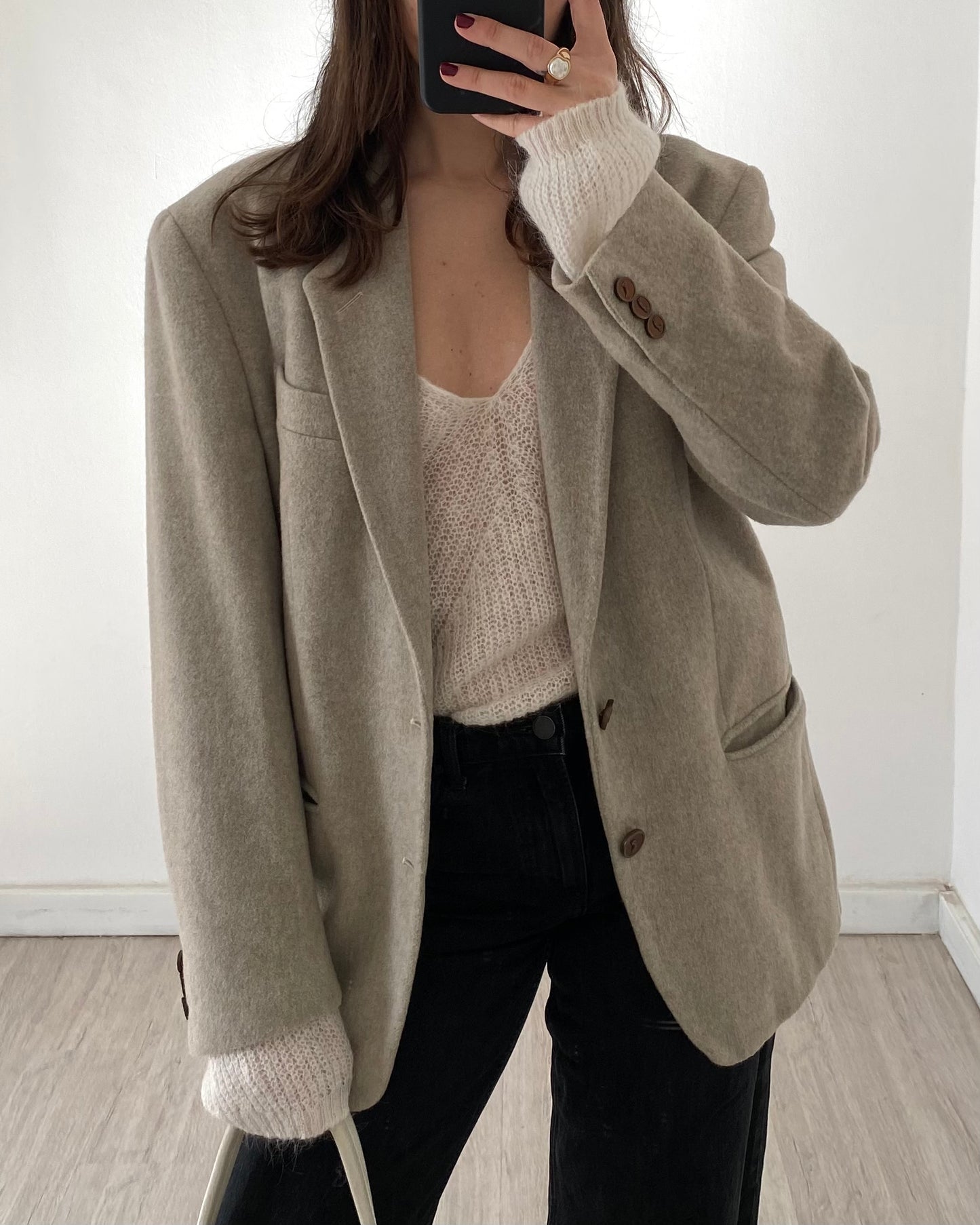 Neutral wool blazer