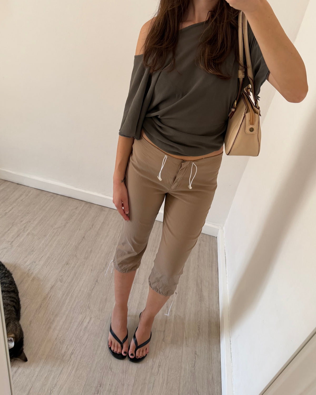 Nylon capri pants