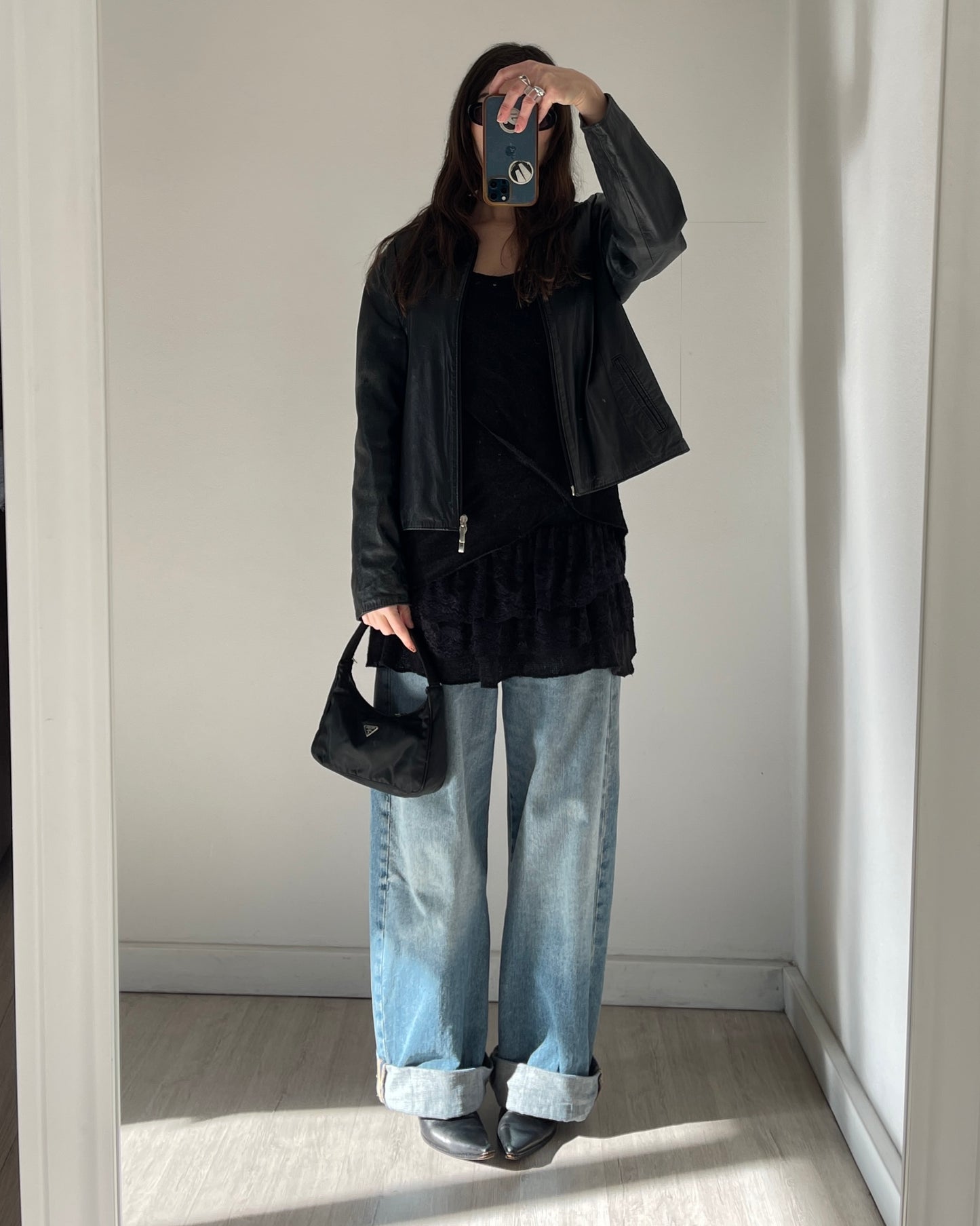 Long knit top with lace volants